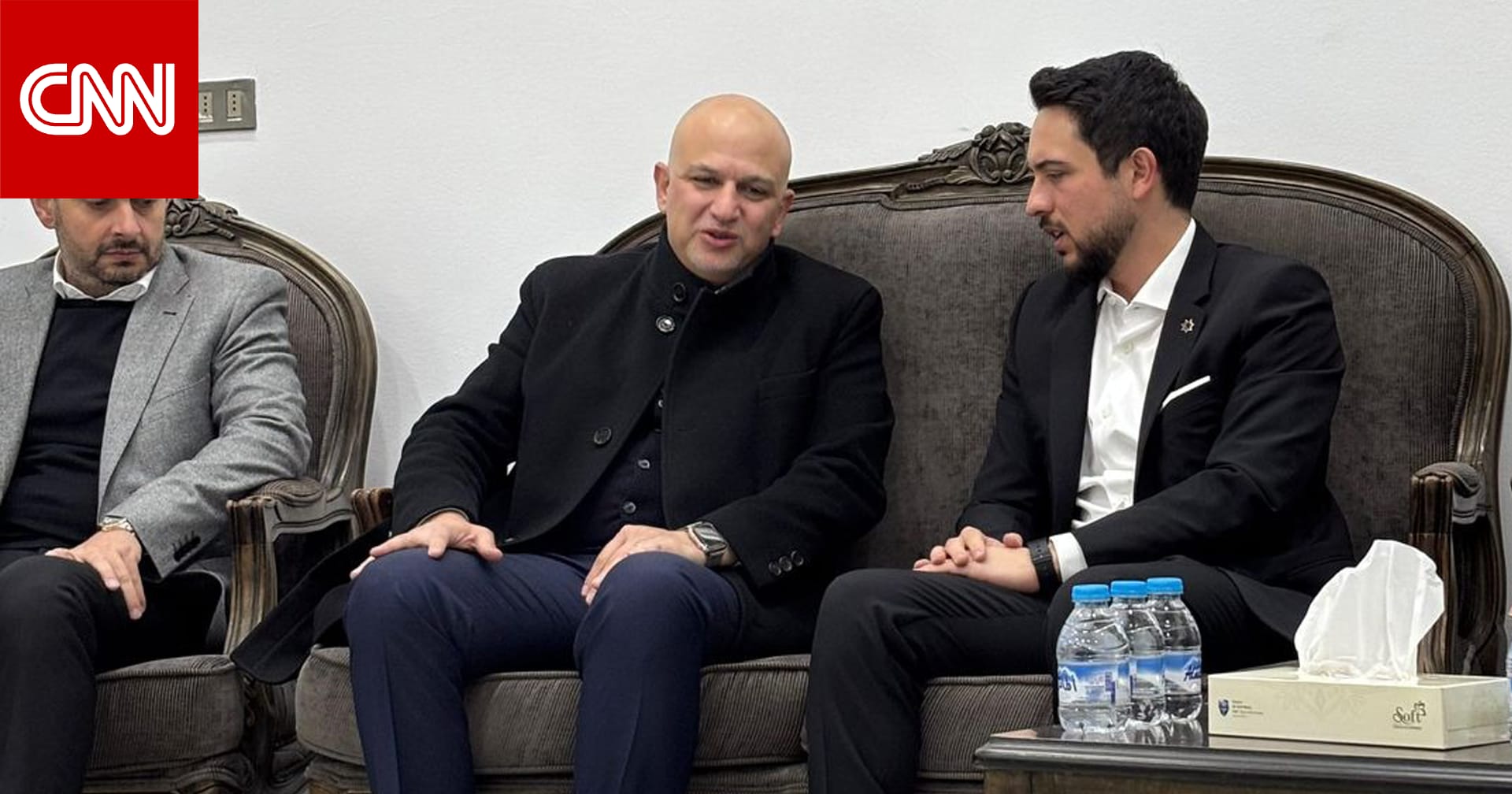 ولي عهد الأردن يعزي الوزير السابق مثنى غرايبة بوفاة نجله كرم 