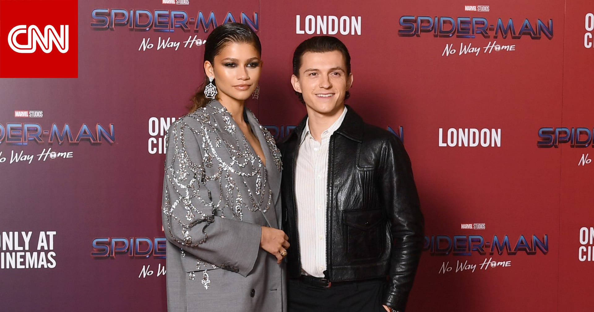 منسق الأزياء لو روش يزعم أن زيندايا وتوم هولاند قد تزوجا سرًا