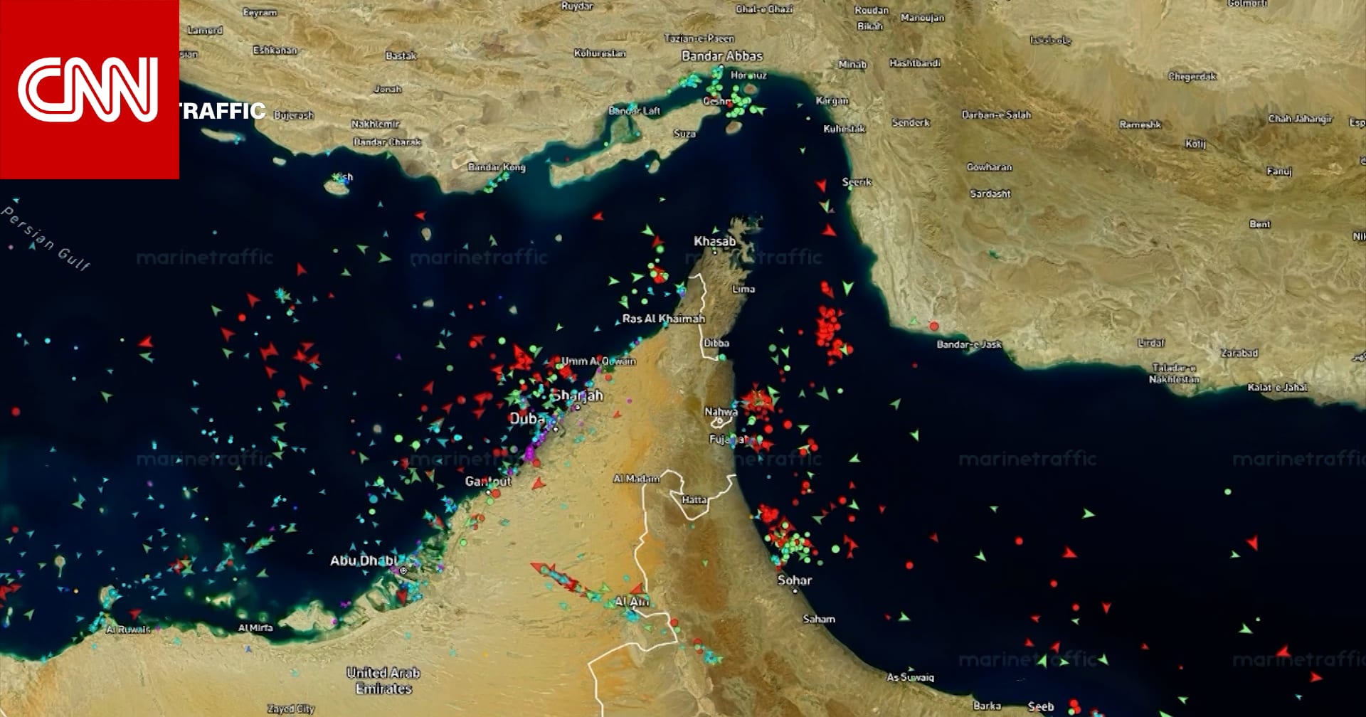 ما الذي يحدث حقًا في مضيق هرمز؟ إليكم ما كشفته بيانات الملاحة
