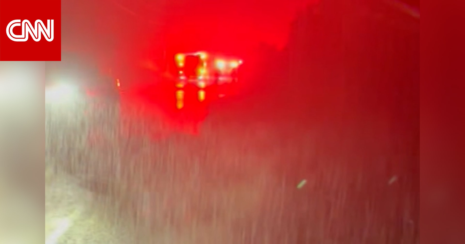 عاصفة "كونا" تجتاح هاواي.. وتتسبب بفيضانات كارثية مفاجئة