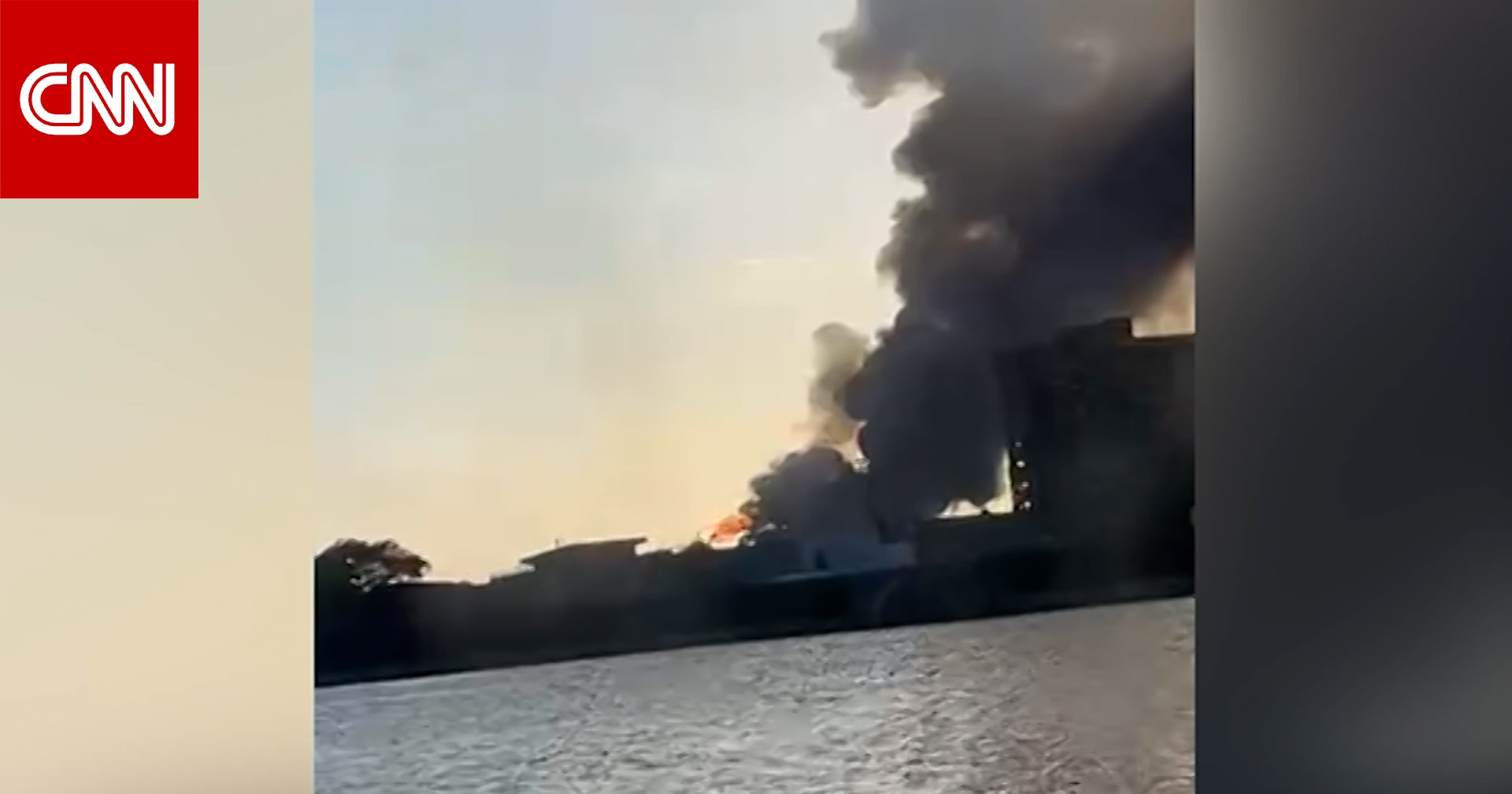 شاهد.. حريق بعد انفجار ضخم هز مصفاة "فاليرو" للنفط بولاية تكساس الأمريكية