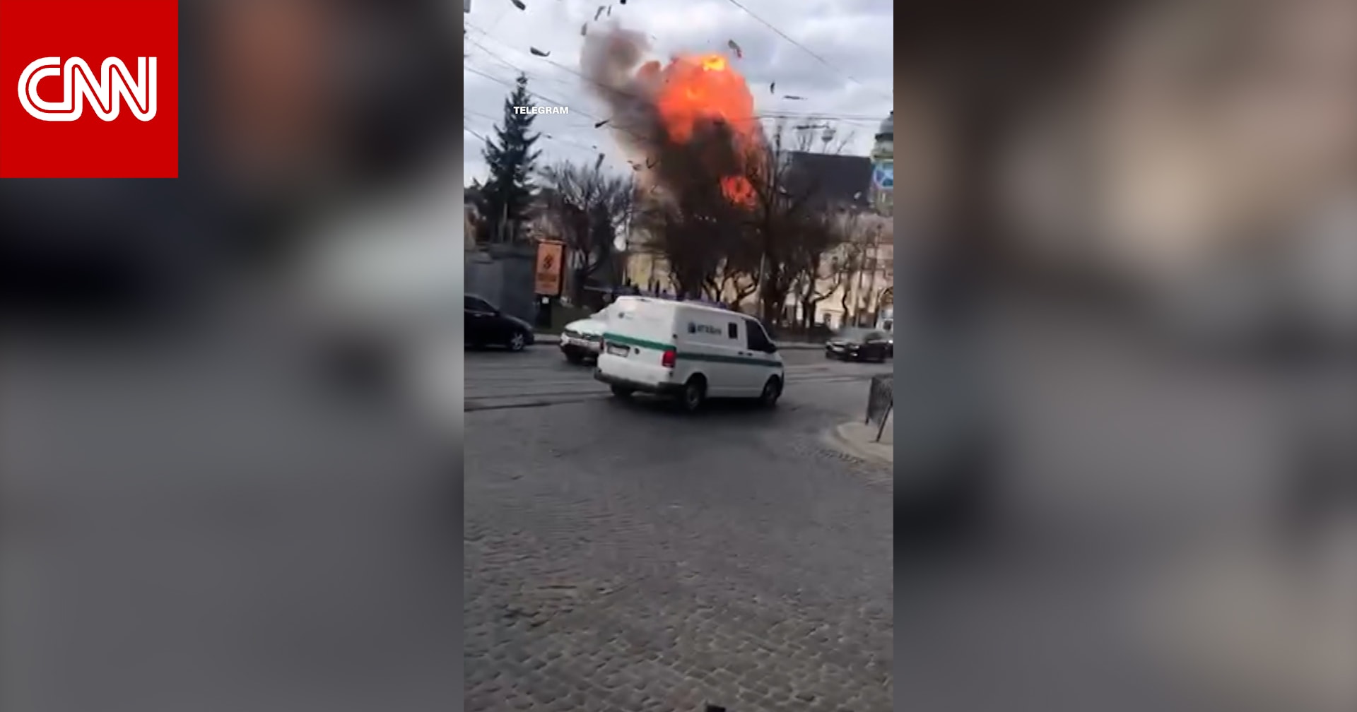 تراث تحت النار.. شاهد طائرة مسيّرة روسية تضرب كنيسة تاريخية في أوكرانيا