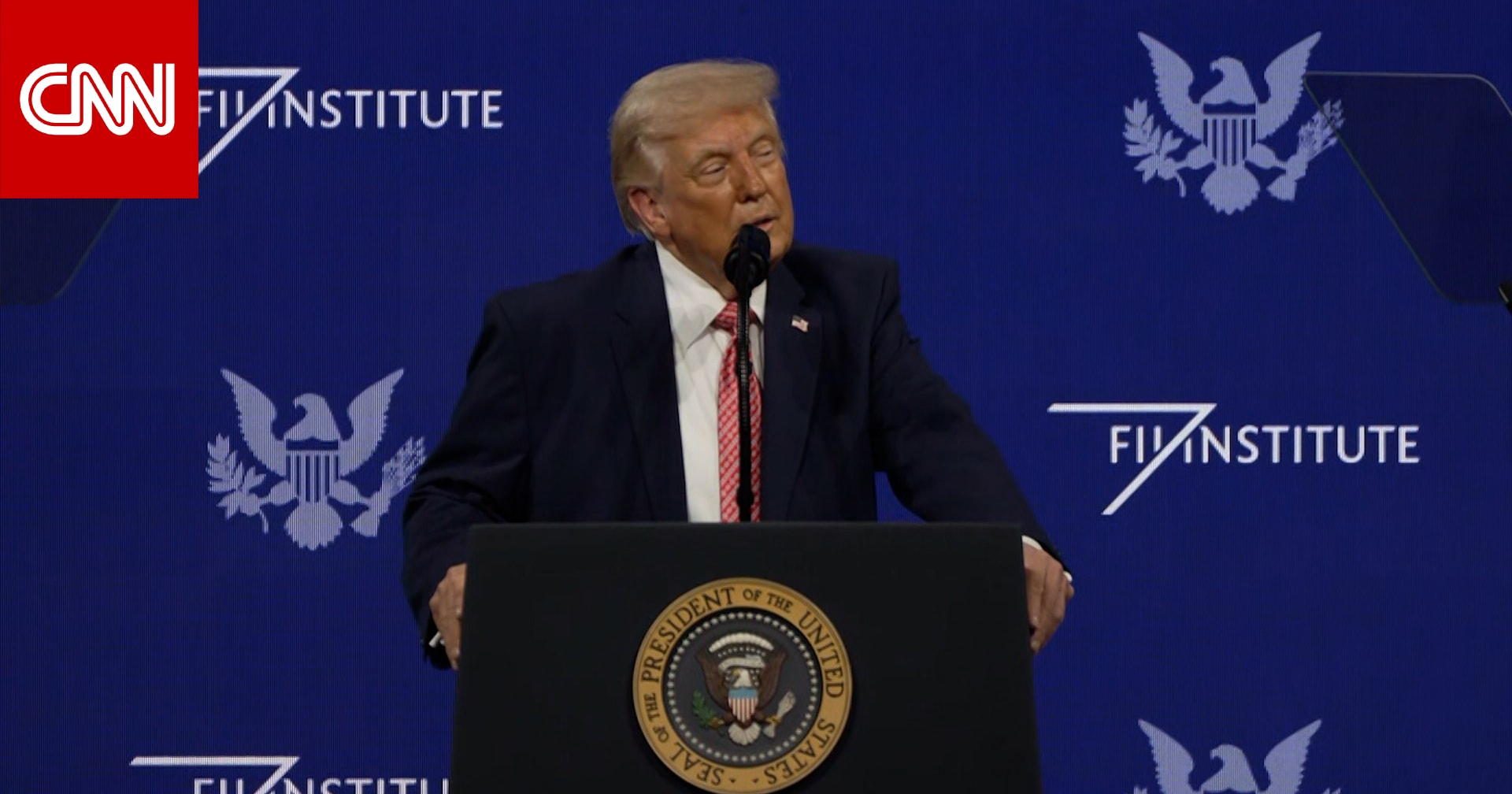 الرئيس الأمريكي عن "هرمز": على إيران فتح مضيق ترامب.. هل كانت زلة لسان؟