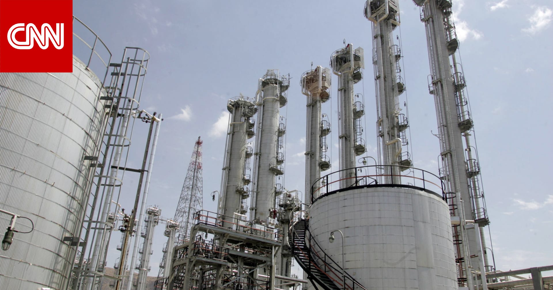 تحليل: محاصرة وجريحة.. هل تسعى إيران إلى امتلاك القنبلة النووية؟