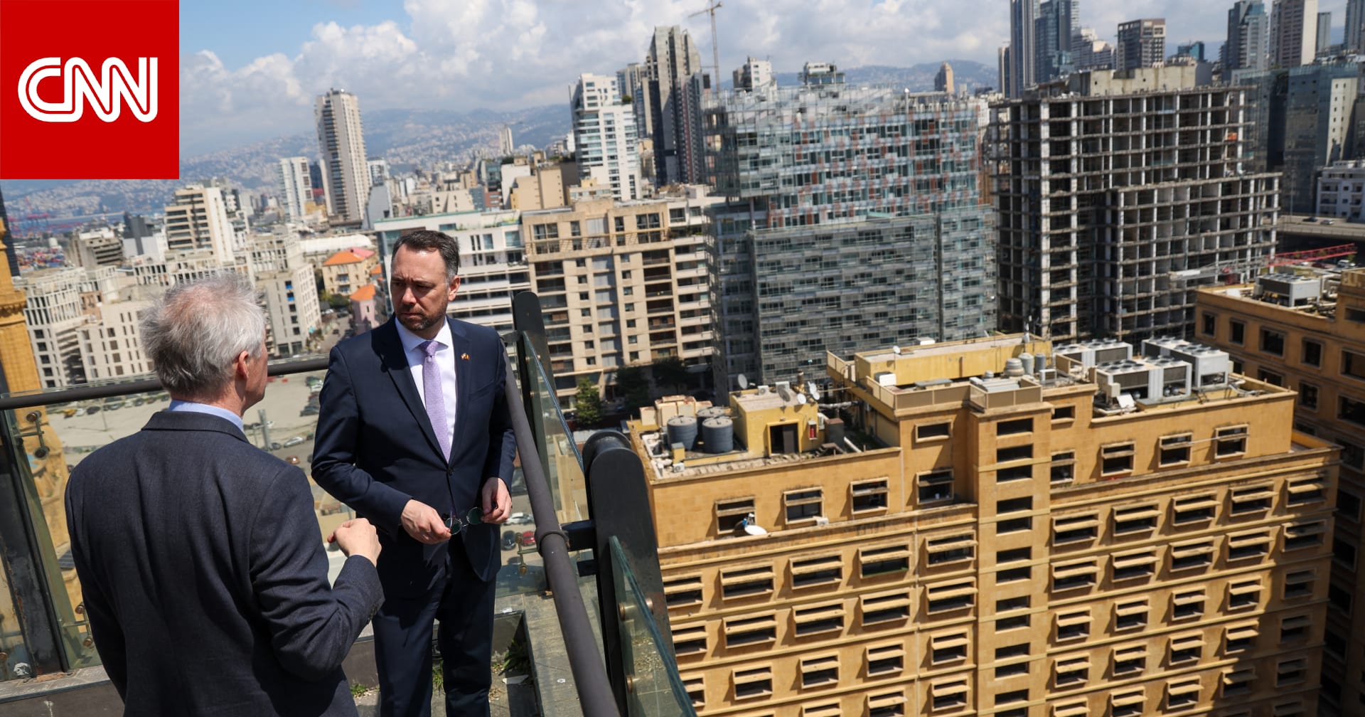 وزير خارجية بلجيكا يعلق على ضربة إسرائيلية "ضخمة" قرب موقعه خلال زيارة بيروت