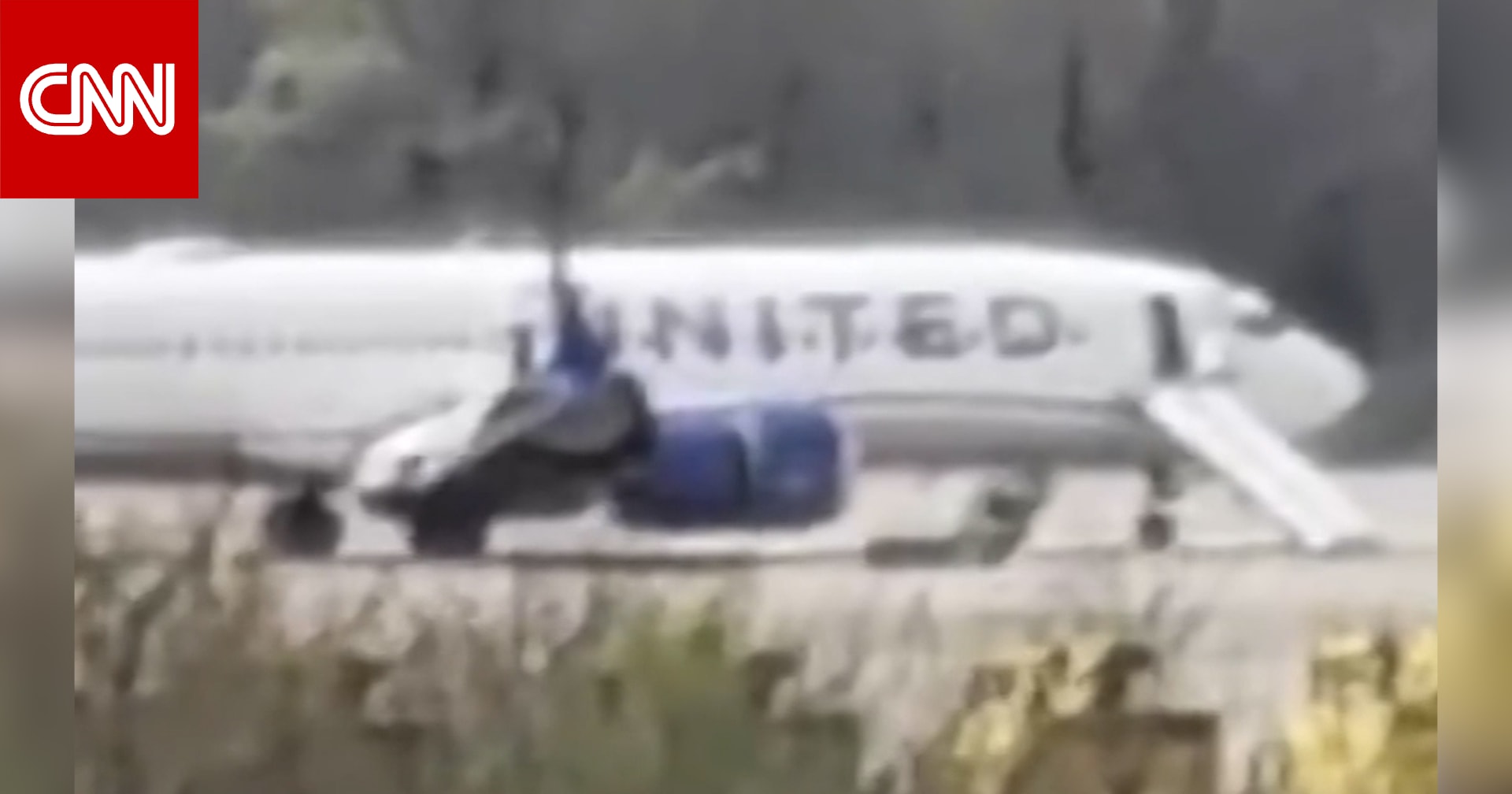 "قنبلة محتملة".. أصوات تنبيه مشبوهة تُجبر رحلة طيران أمريكية على تغيير مسارها