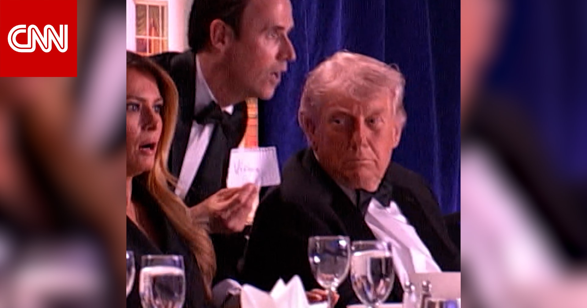 كان على بعد أقدام من المسلح وكيف تصرف الأمن حوله.. شاهد مذيع CNN يصف لحظات "مرعبة" عاشها