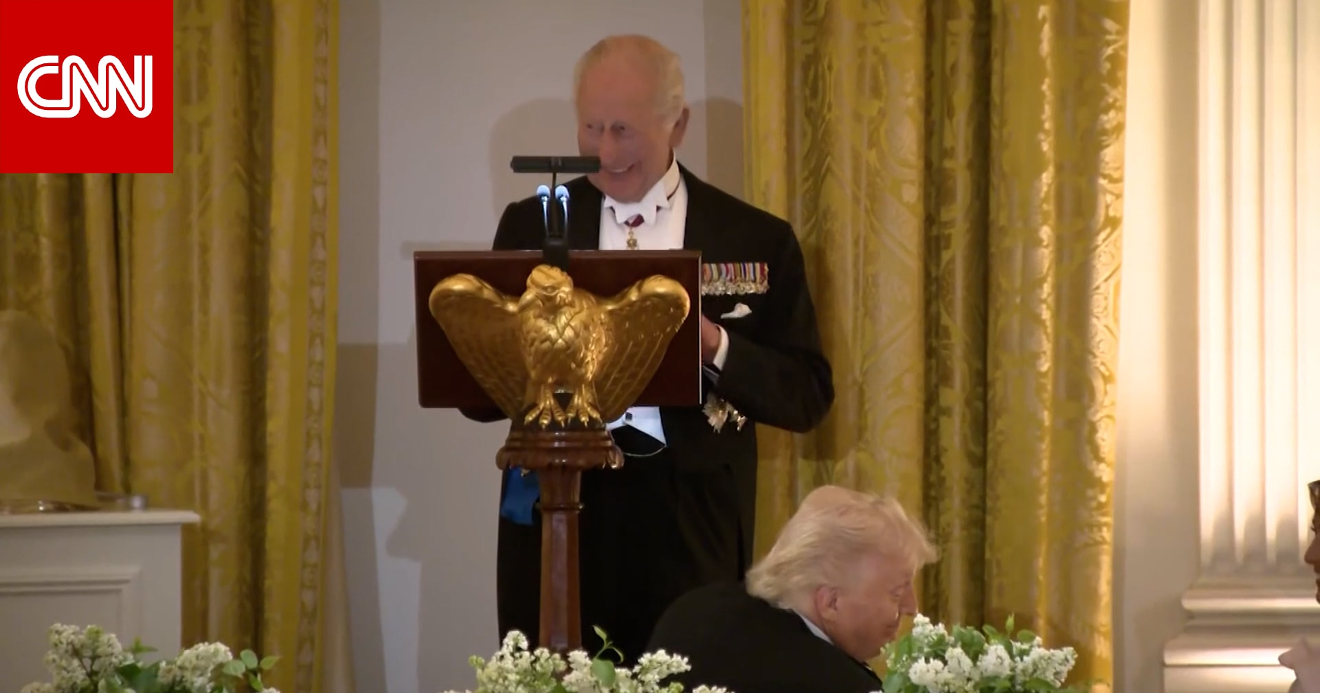 وسط الجدل الدائر.. شاهد الملك تشارلز يمازح ترامب بشأن قاعة الرقص الجديدة بالبيت الأبيض