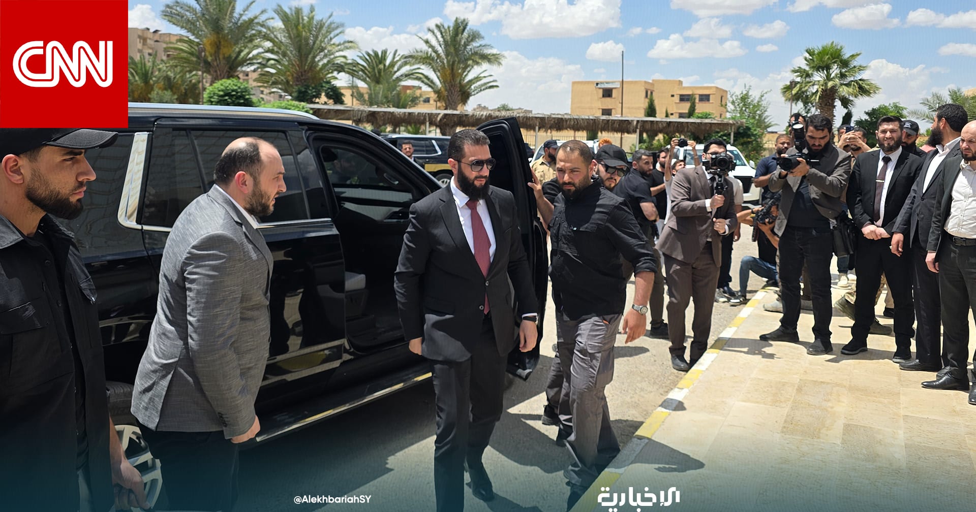 سوريا: لقطات من زيارة أحمد الشرع لتفقد فيضان نهر الفرات في دير الزور 