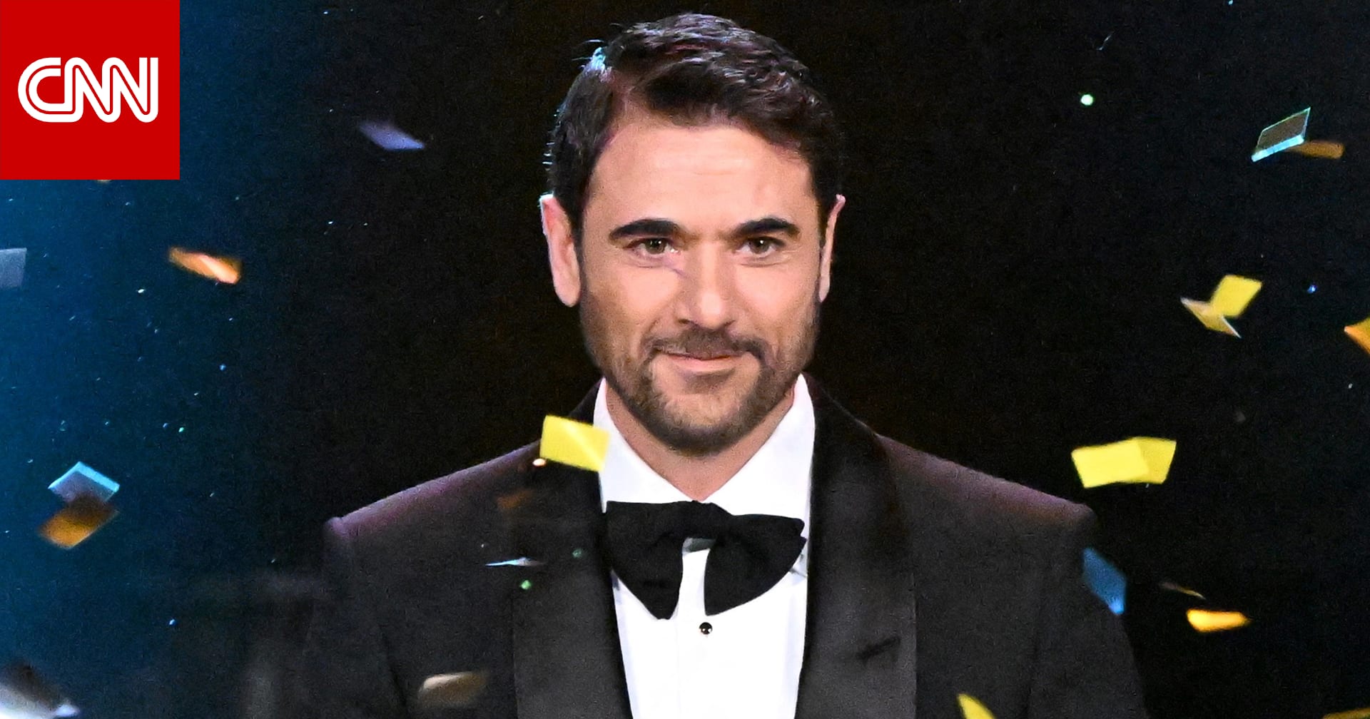 ظهر بالجلابية.. فريق مسلسل "الأمير" يحتفل بعيد ميلاد أحمد عز