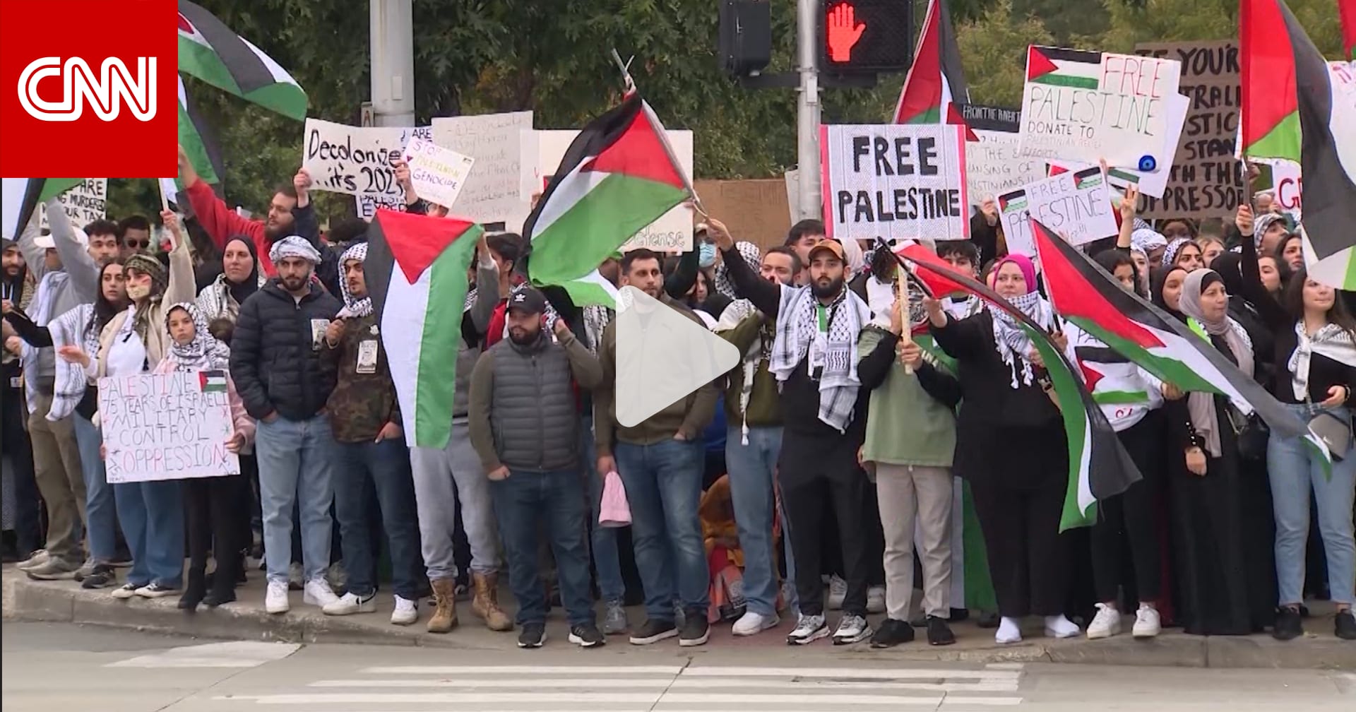 شاهد مظاهرة في ولاية ميزوري الأمريكية دعما للفلسطينيين وتضامنًا مع غزة