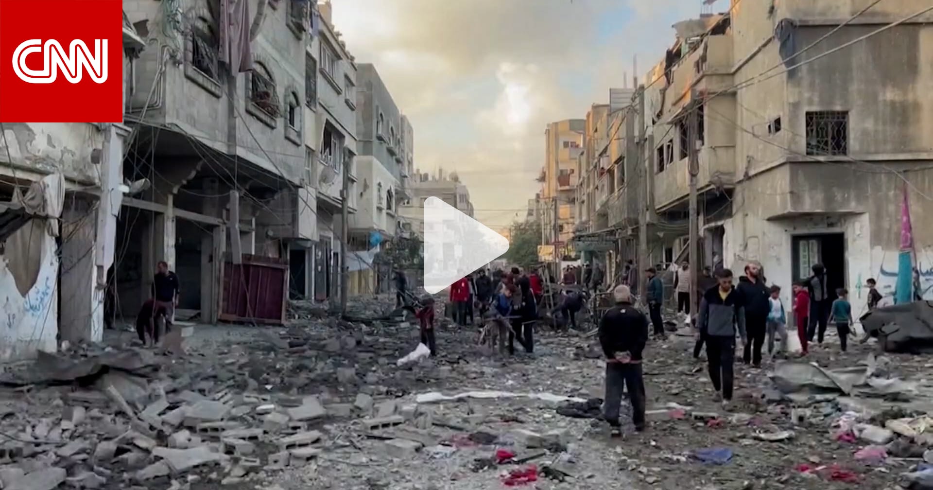 إسرائيل تعلن “اختراق دفاعات حماس في خان يونس”.. وأمريكا توجه تحذيرًا