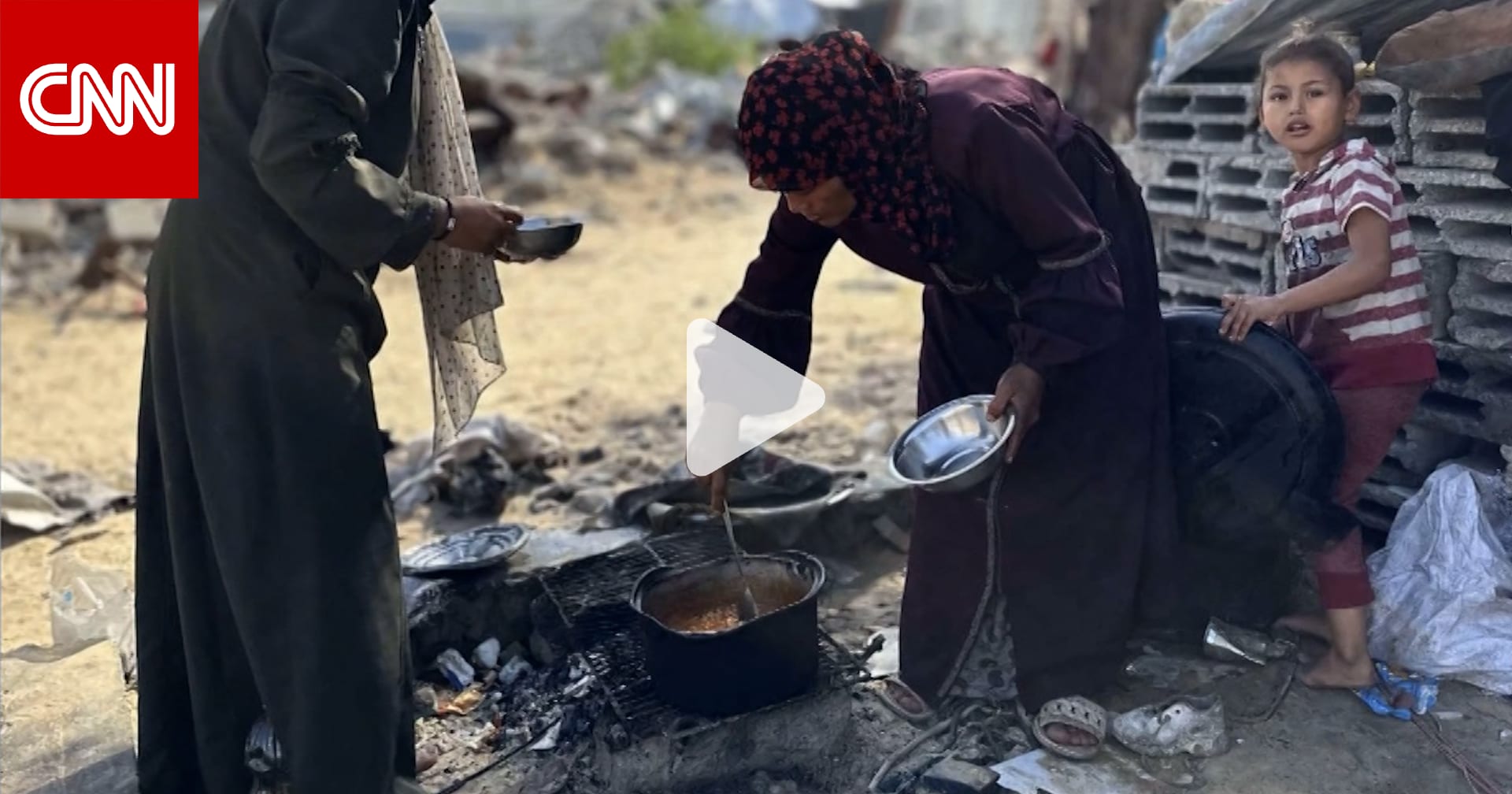 طقس كارثي وانعدام أمن غذائي.. خبير بمنظمة اليونيسف يوضح معاناة عائلات غزة 