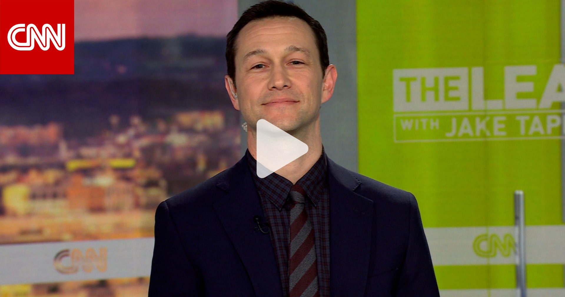 الممثل جوزيف غوردون ليفيت ينضم إلى حملة لإنهاء حصانة بعض شركات التواصل الاجتماعي 