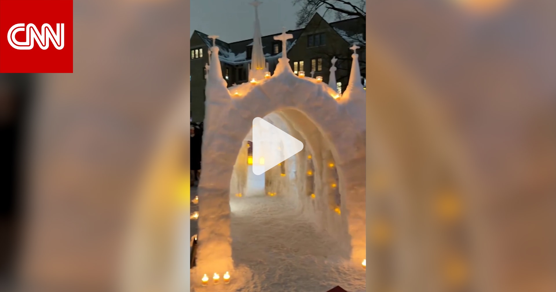 تحدوا درجات الحرارة المنخفضة.. طلاب يبنون كنائس صغيرة من الجليد 