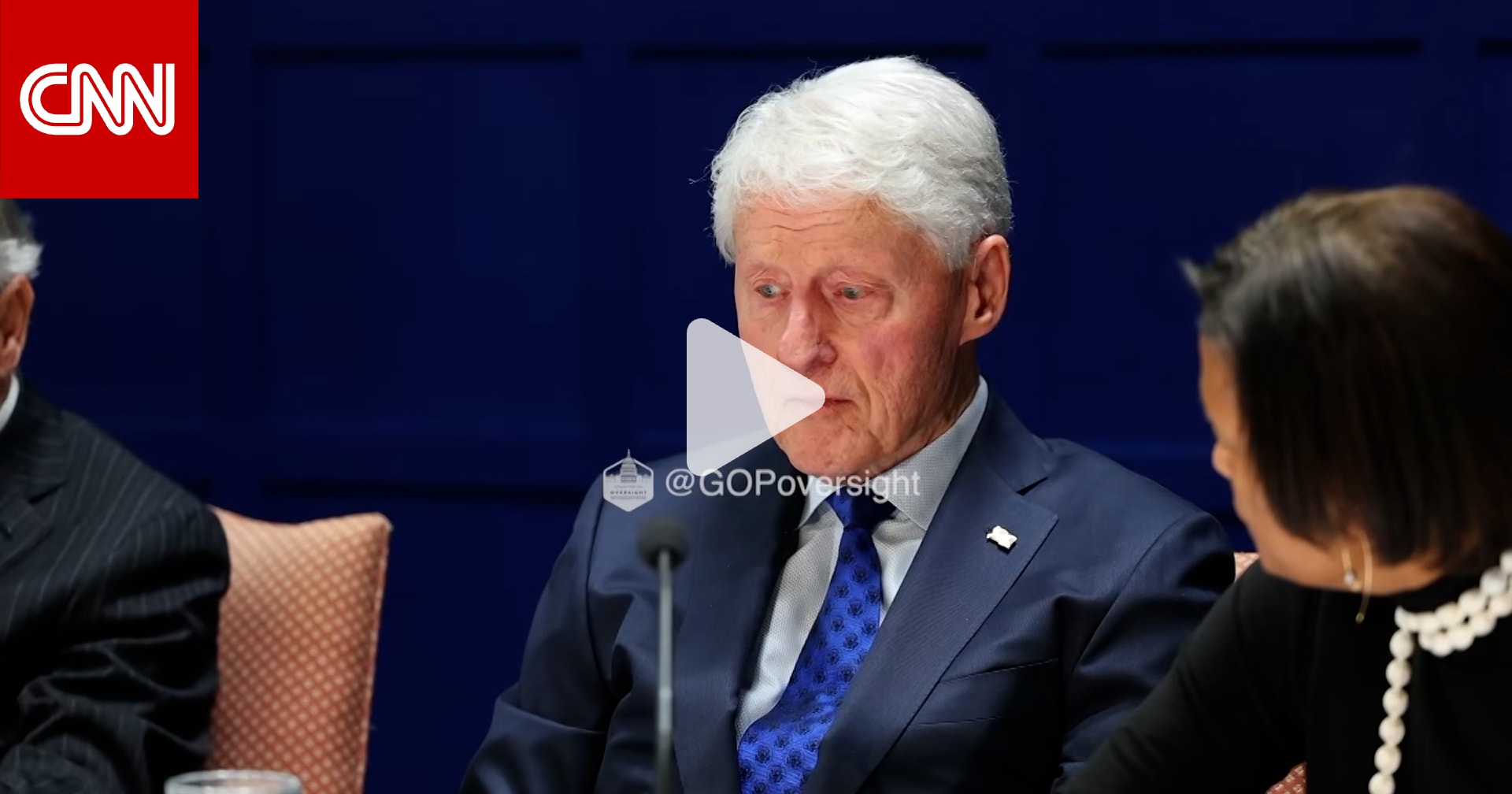 ضمن قضية إبستين.. بيل كلينتون يرد على صور حوض الاستحمام الساخن 