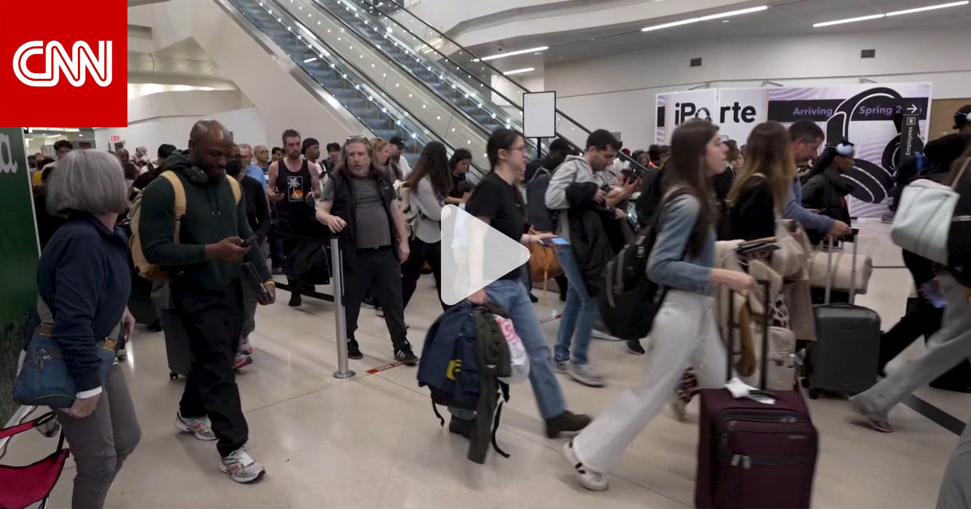 رحلة بلا توتر.. نصائح طبيبة نفسية لرحلة جوية أكثر هدوءًا 