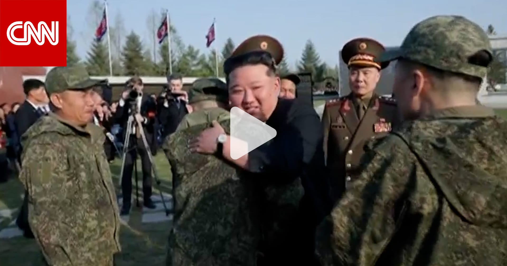 كيم جونغ أون يُحيي ذكرى الجنود الذين قضوا بالقتال لأجل روسيا 
