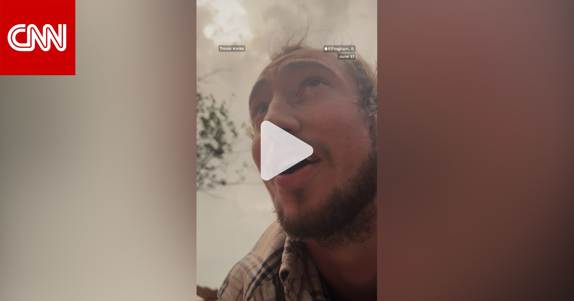 نجا بأعجوبة.. إعصار عنيف يدمر منزلا بأمريكا وصاحبه يوثّق ما يحدث من الداخل 