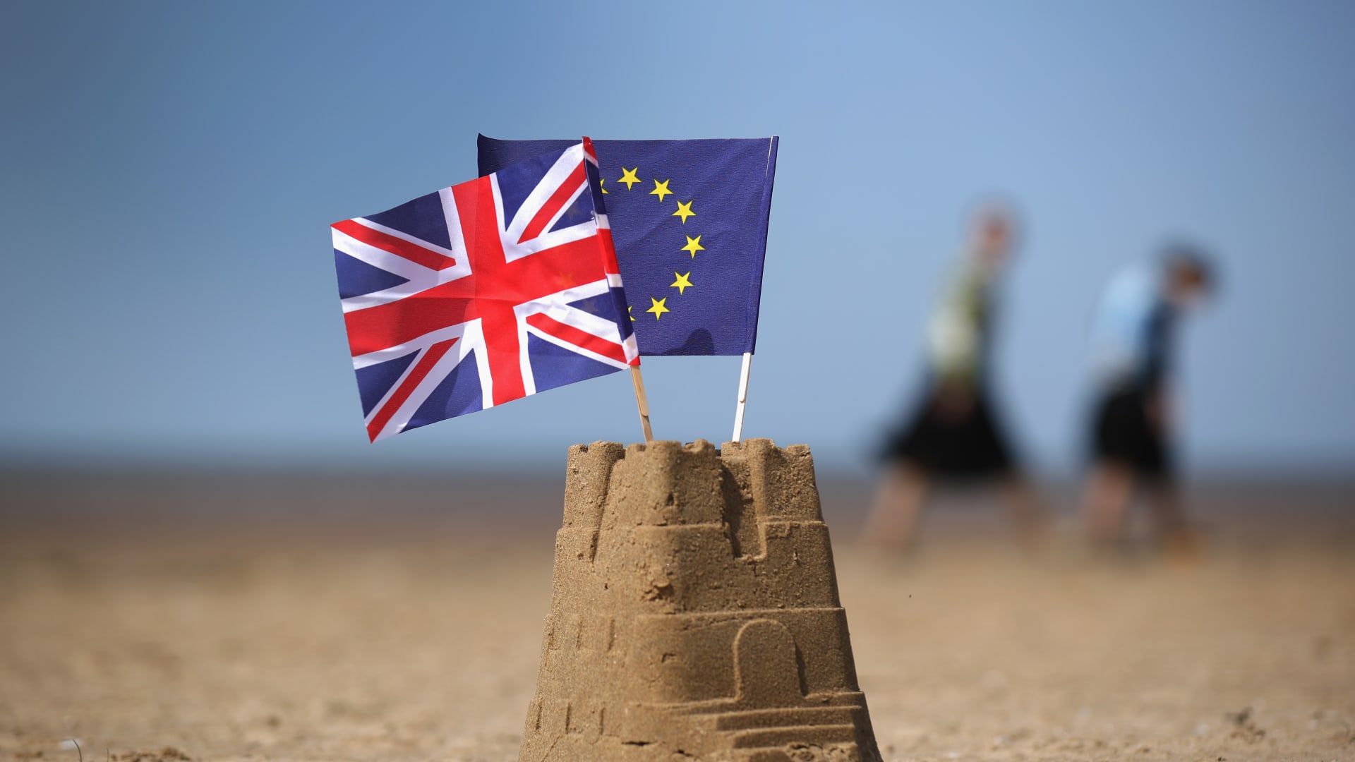 بالفيديو: ما هي محاسن ومساوئ مغادرة بريطانيا للاتحاد الأوروبي؟