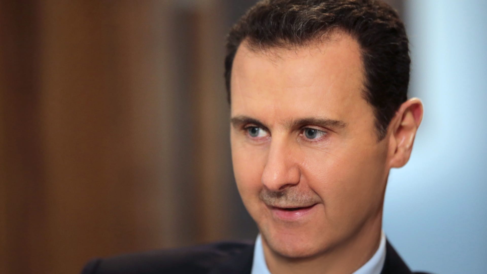 كارتر لـCNN: يجب منح الأسد فرصة للسلام ثم التعامل مع جرائمه