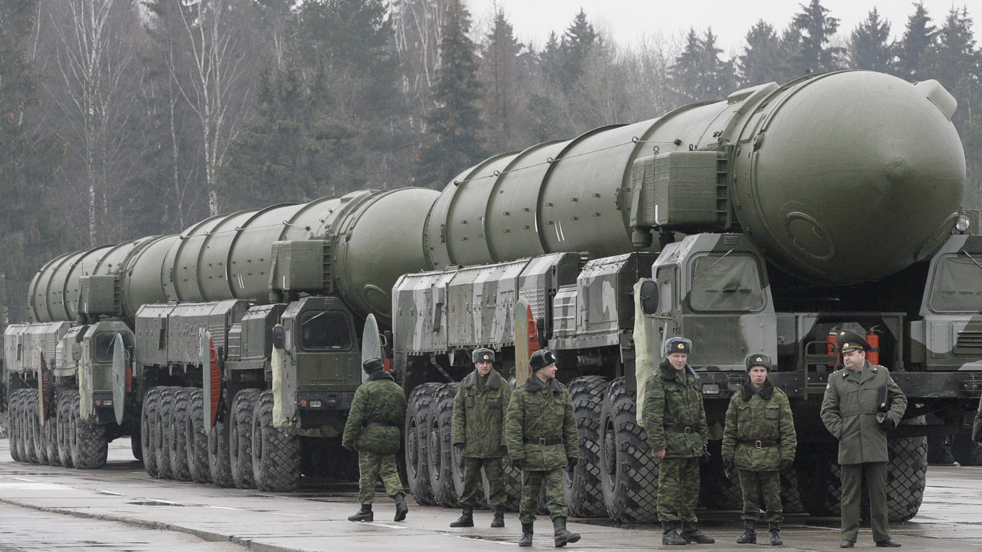 هل بدأ العد التنازلي لسباق تسلح نووي بين أمريكا وروسيا؟