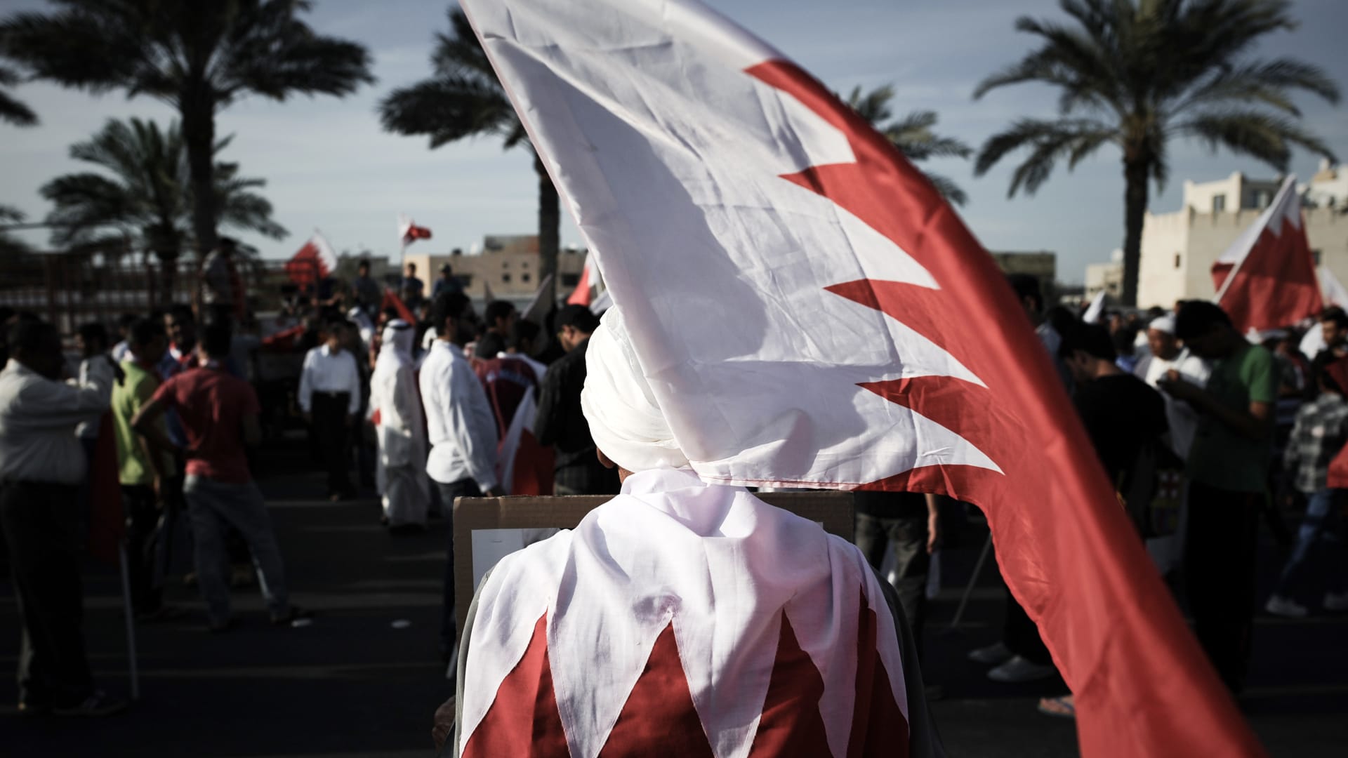 البحرين: مئات الموقوفين بالدراز وبعضهم ألقى قنبلة إيرانية