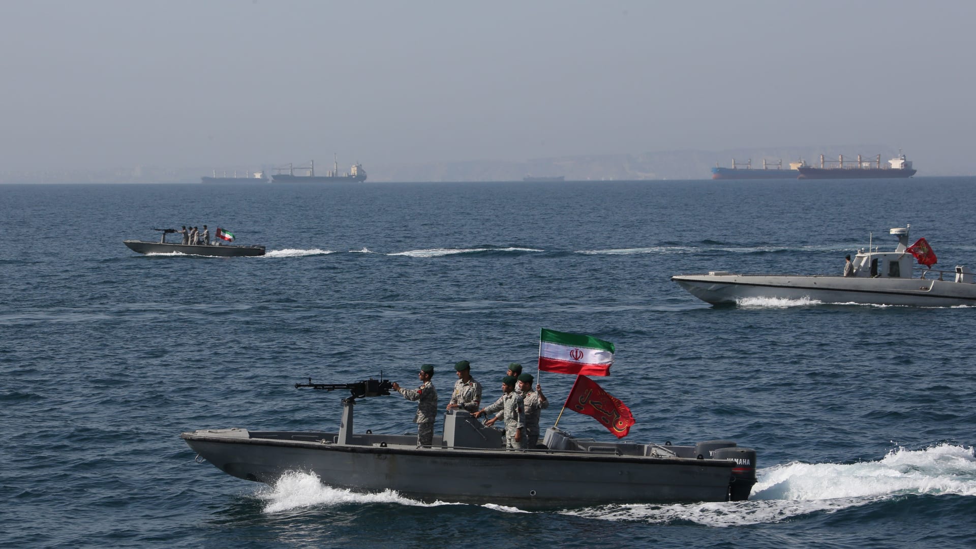 إيران تصعّد وبريطانيا تهدد.. هل تقرع طبول الحرب؟
