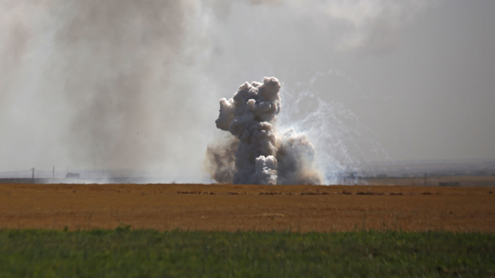 داعش يتبنى تفجير سيارة بالقامشلي وسط هجوم تركيا شمال سوريا