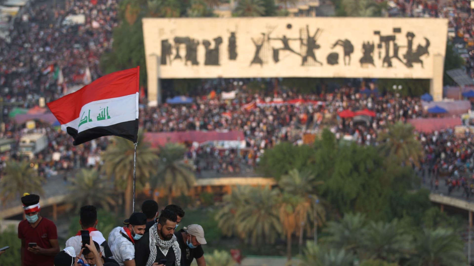المحتجون العراقيون يُقمعون بسبب اعتراضهم على البطالة والفساد