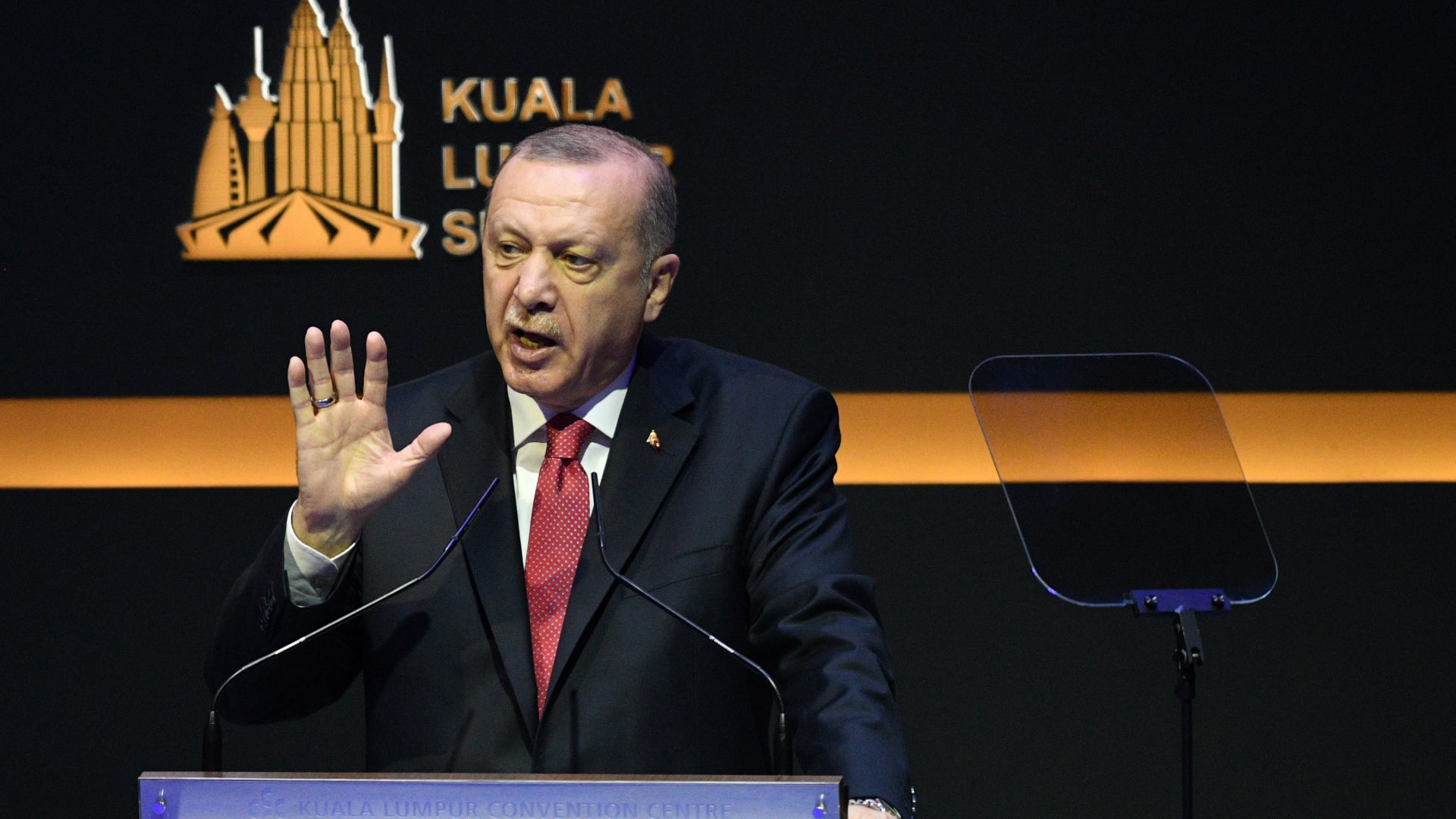 هل أردوغان قادر على تحقيق وعوده للأتراك؟
