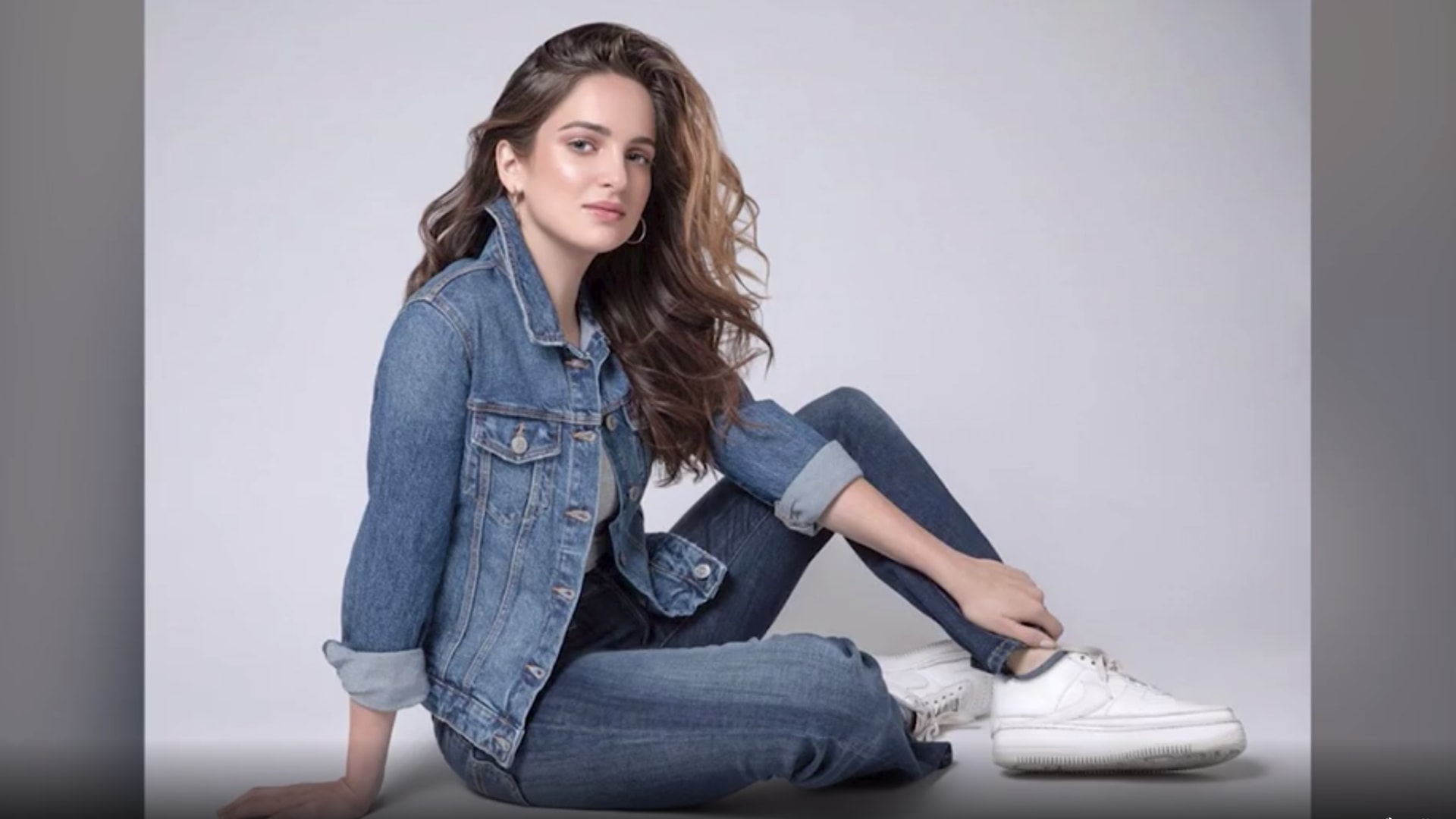 فتاة ثنائية الميول الجنسي تنافس على لقب ملكة جمال أمريكا - CNN Arabic