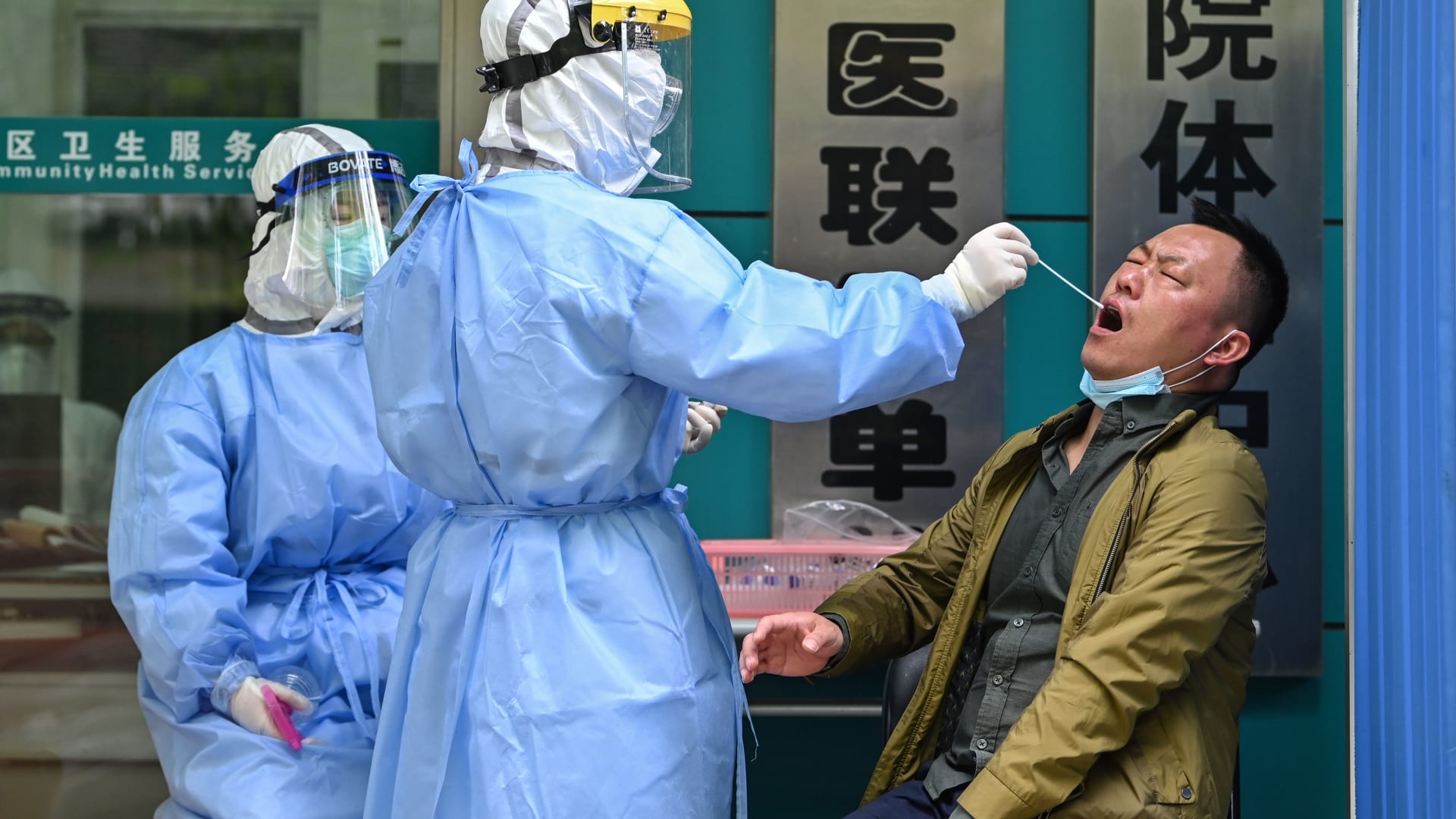 الصين: لا دليل على صحة ادعاء "تسرب" فيروس كورونا من مختبراتنا - CNN Arabic