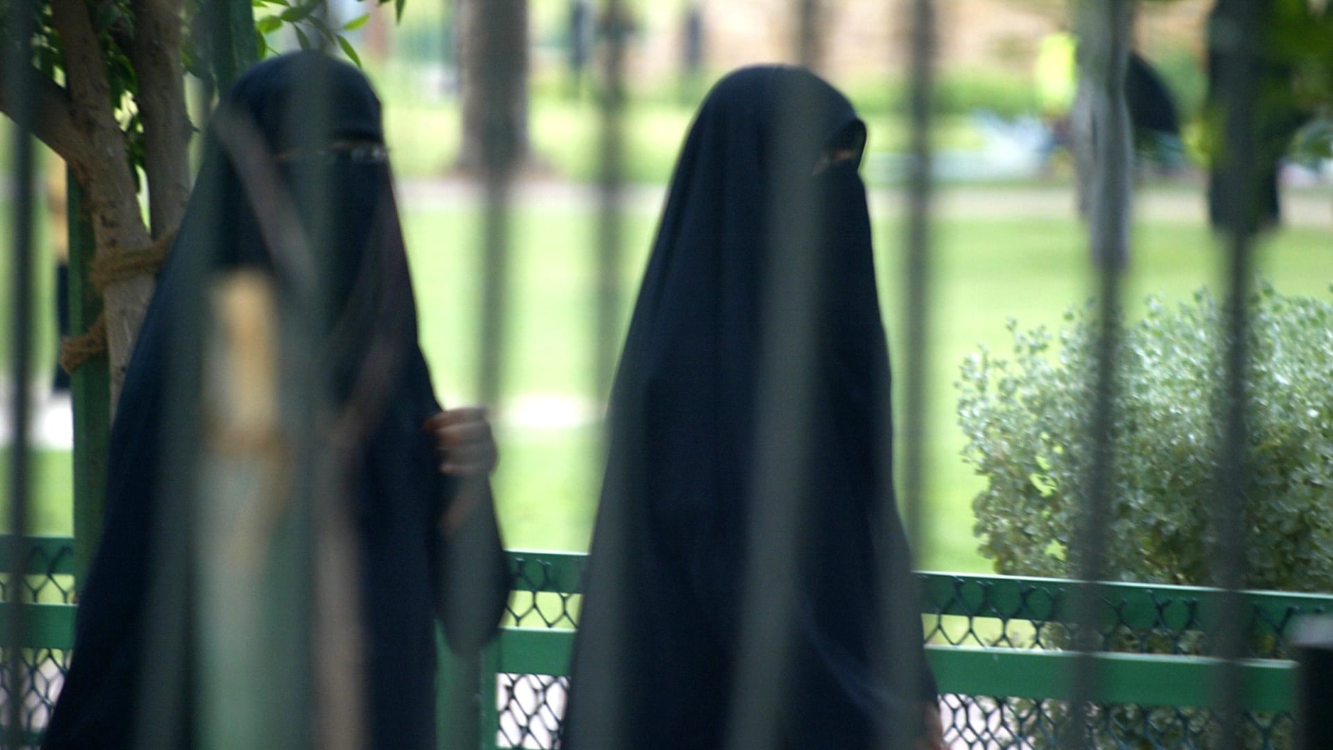 تطبيق "رحلة الهولوغرام" لجولة افتراضية في السعودية