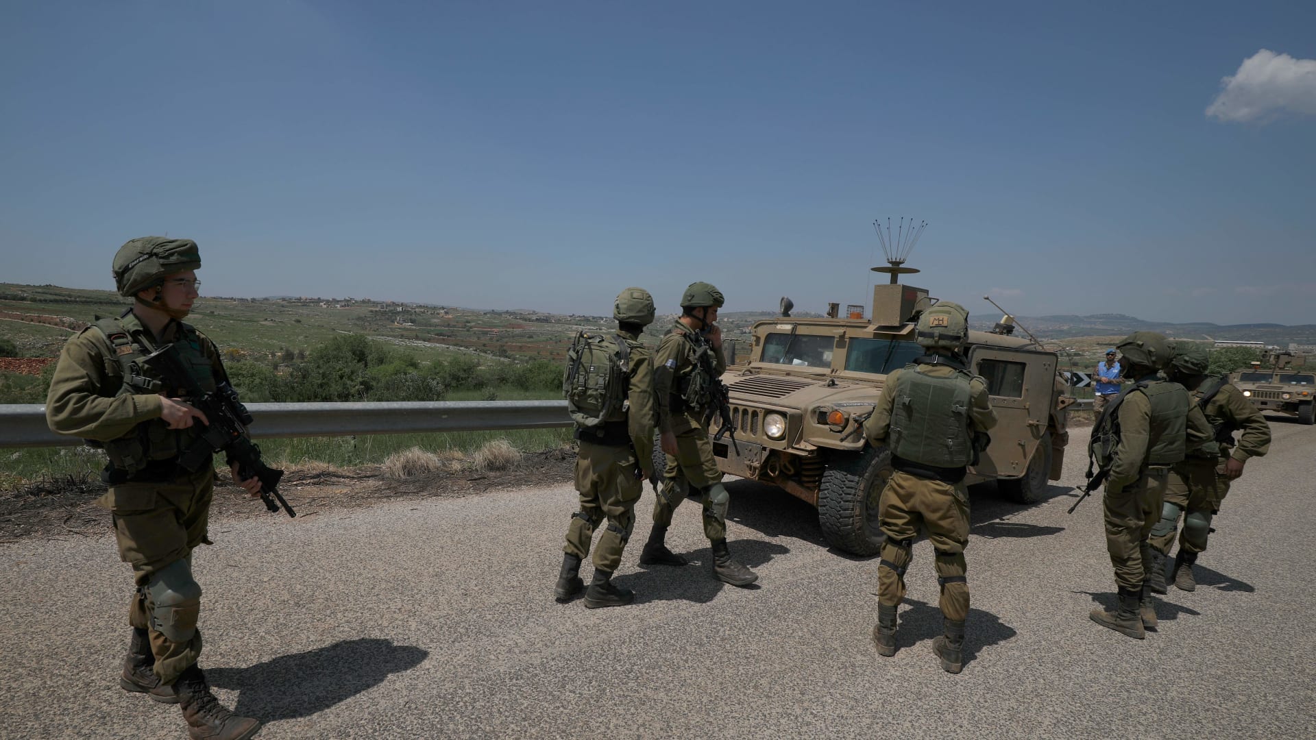 الجيش الإسرائيلي يغلق مستشفى ميدانيا على الحدود مع سوريا