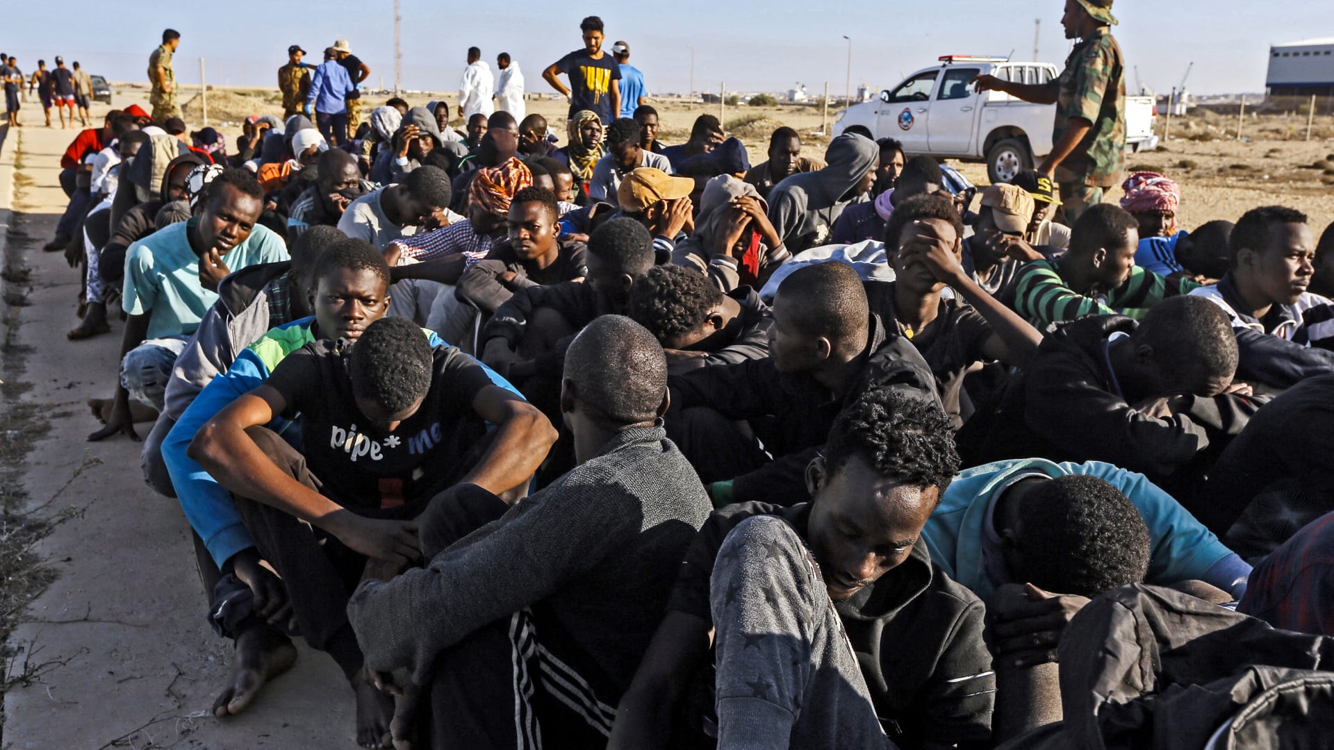 مهاجرون يفضلون الموت في البحر المتوسط على العودة إلى ليبيا