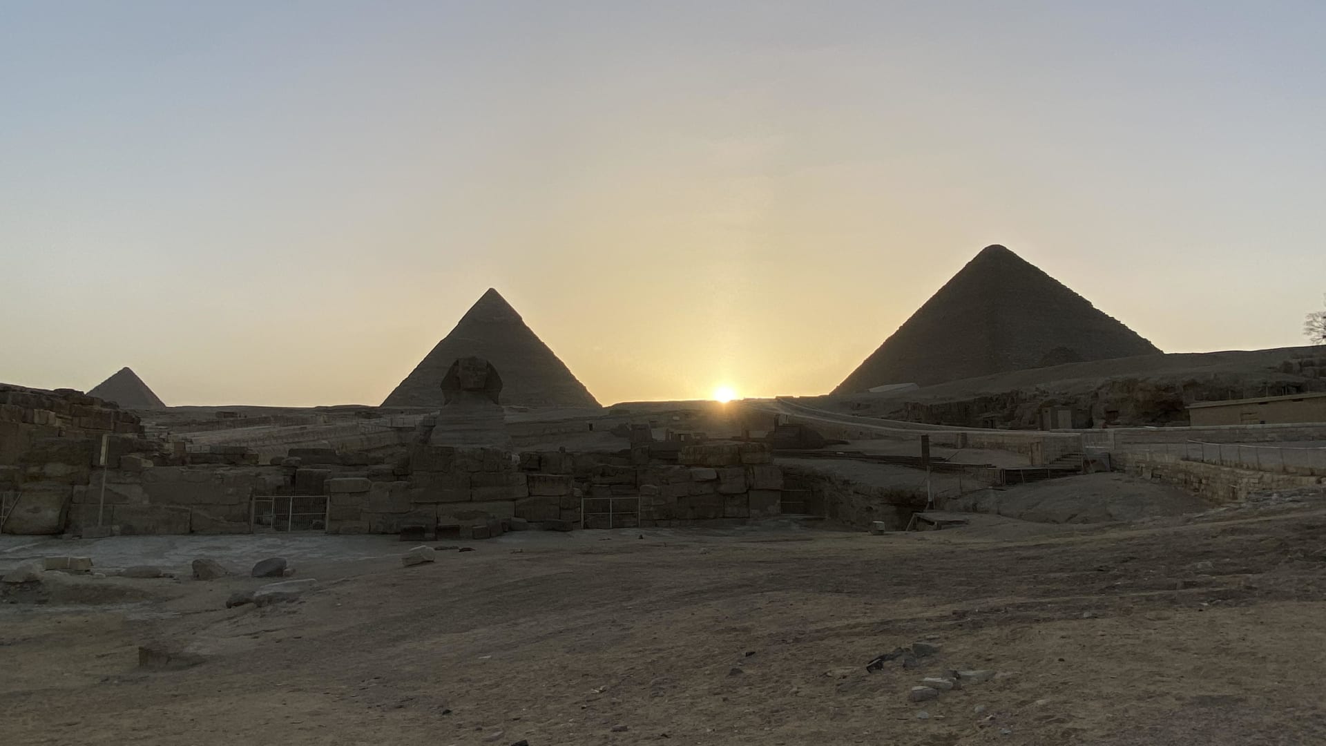 بعد ترميم استمر 14 عامًا.. مصر تعيد فتح هرم زوسر الأقدم في العالم أمام الزوار