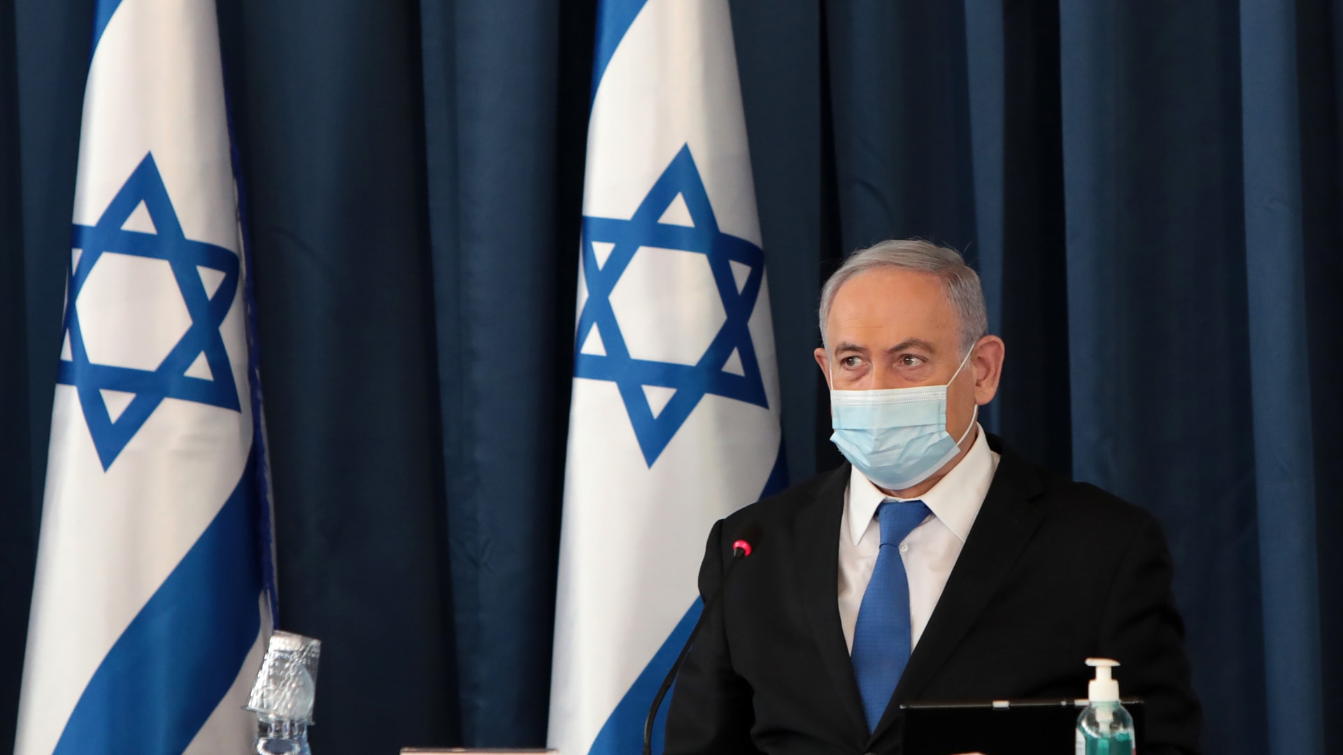 بدت وكأنها قصة نجاح دولية.. ولكن إسرائيل تواجه الآن ارتفاعاً كبيراً بأرقام فيروس كورونا
