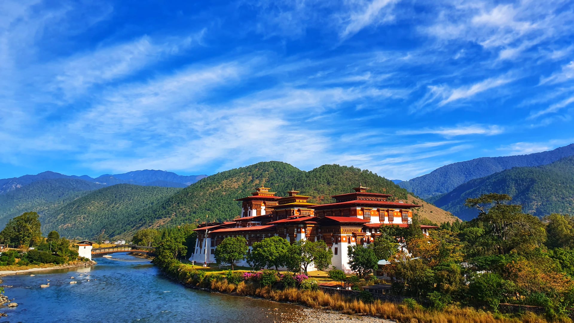 شاهد جمال مملكة بوتان المخفية عن العالم