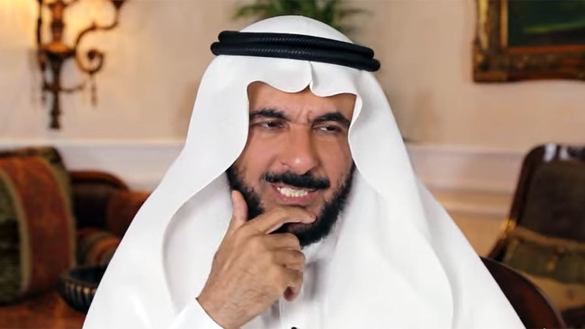 السعودية.. توضيح بعد ضجة تصريح "الله لا يعيد جيل الطيبين" من الاستشاري طارق الحبيب