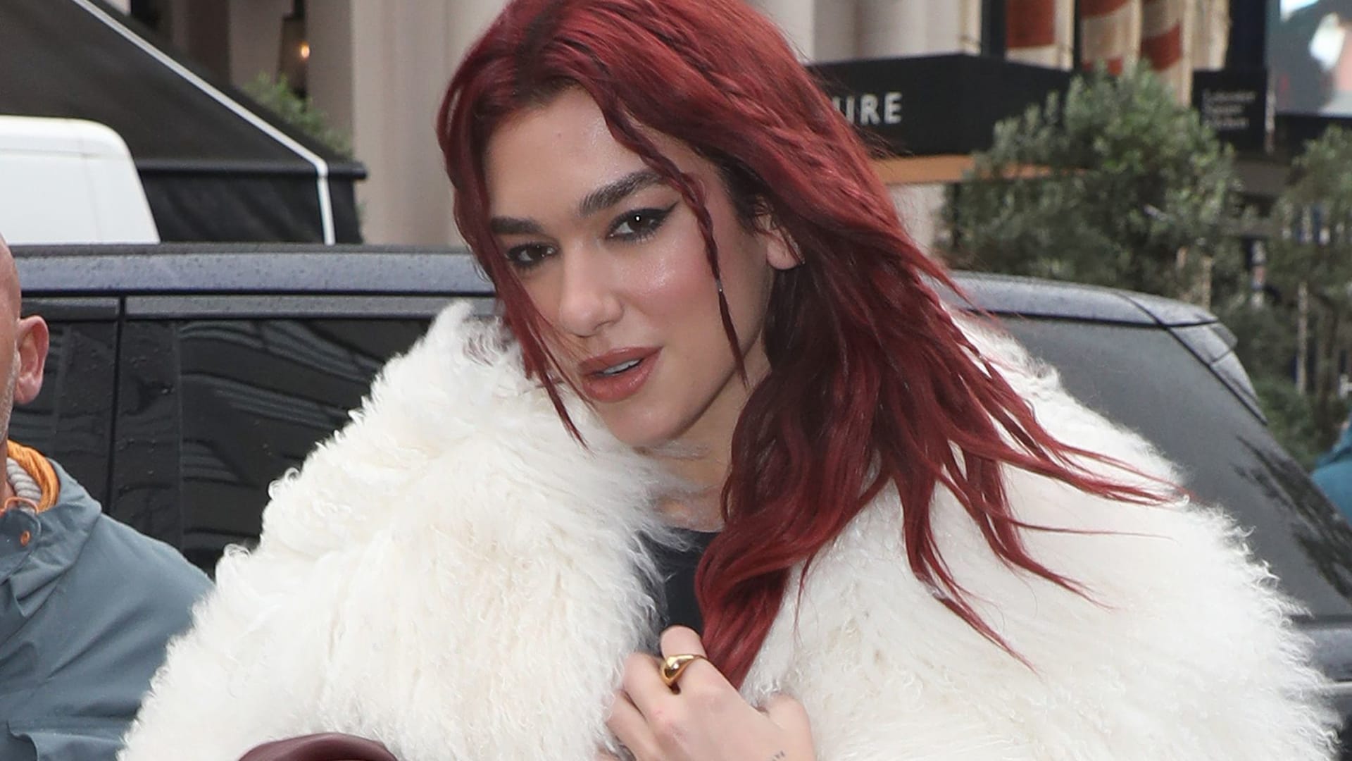 اعتُبر من علامات الشيطان في الماضي.. تعرف على التاريخ المفاجئ للشعر الأحمر الرائج بين نجمات اليوم