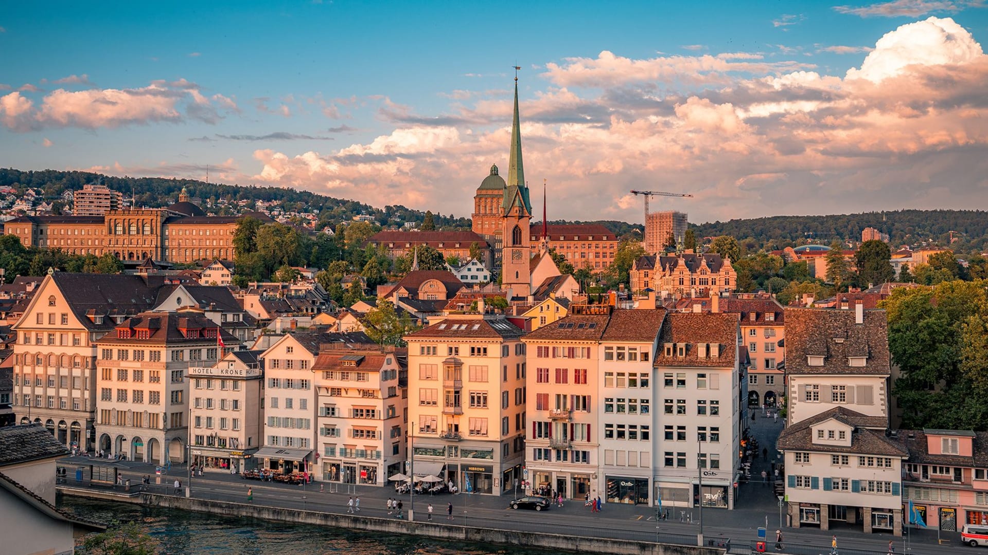 قائمة بأغلى مدن العالم للعيش في عام 2023