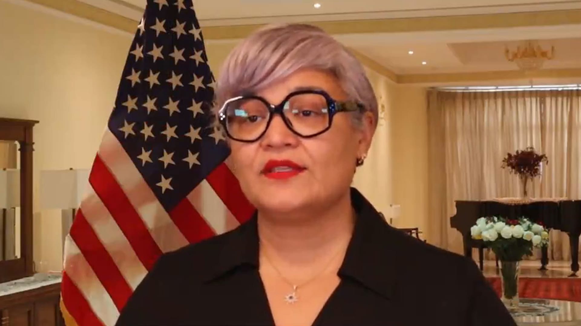 سفيرة أمريكا بعُمان: مقتنعون بأن الشعب الفلسطيني يستحق دولة