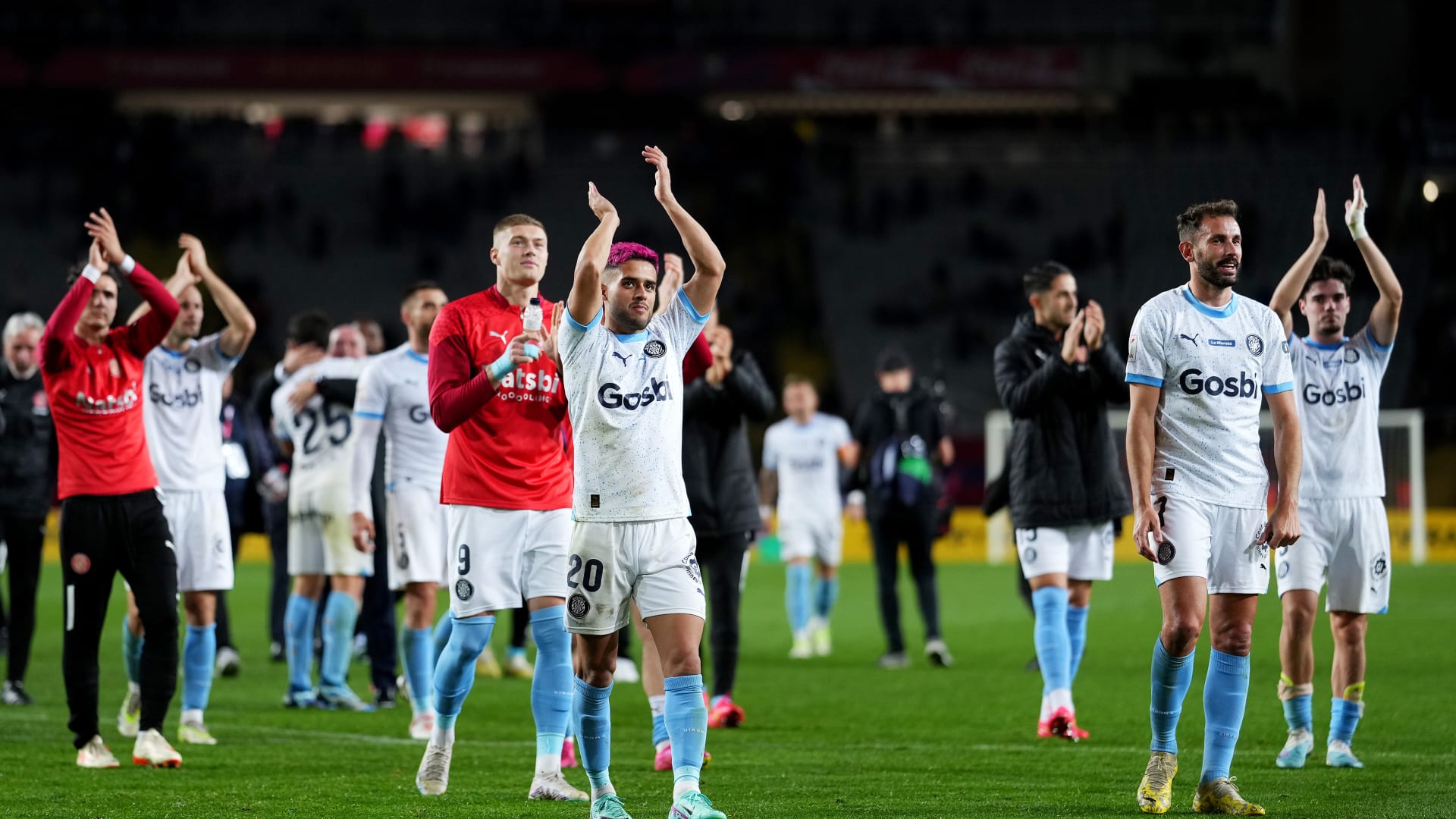 معجزة جيرونا.. ثمرة جديدة لمجموعة "السيتي" وهذا دور شقيق غوارديولا 1 معجزة جيرونا.. ثمرة جديدة لمجموعة "السيتي" وهذا دور شقيق غوارديولا