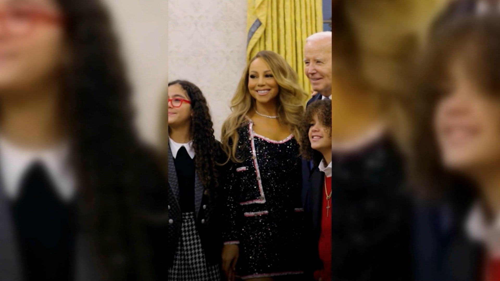 شاهد كيف رحب بايدن بالمغنية الأمريكية المشهورة ماريا كاري وطفليها في البيت الأبيض