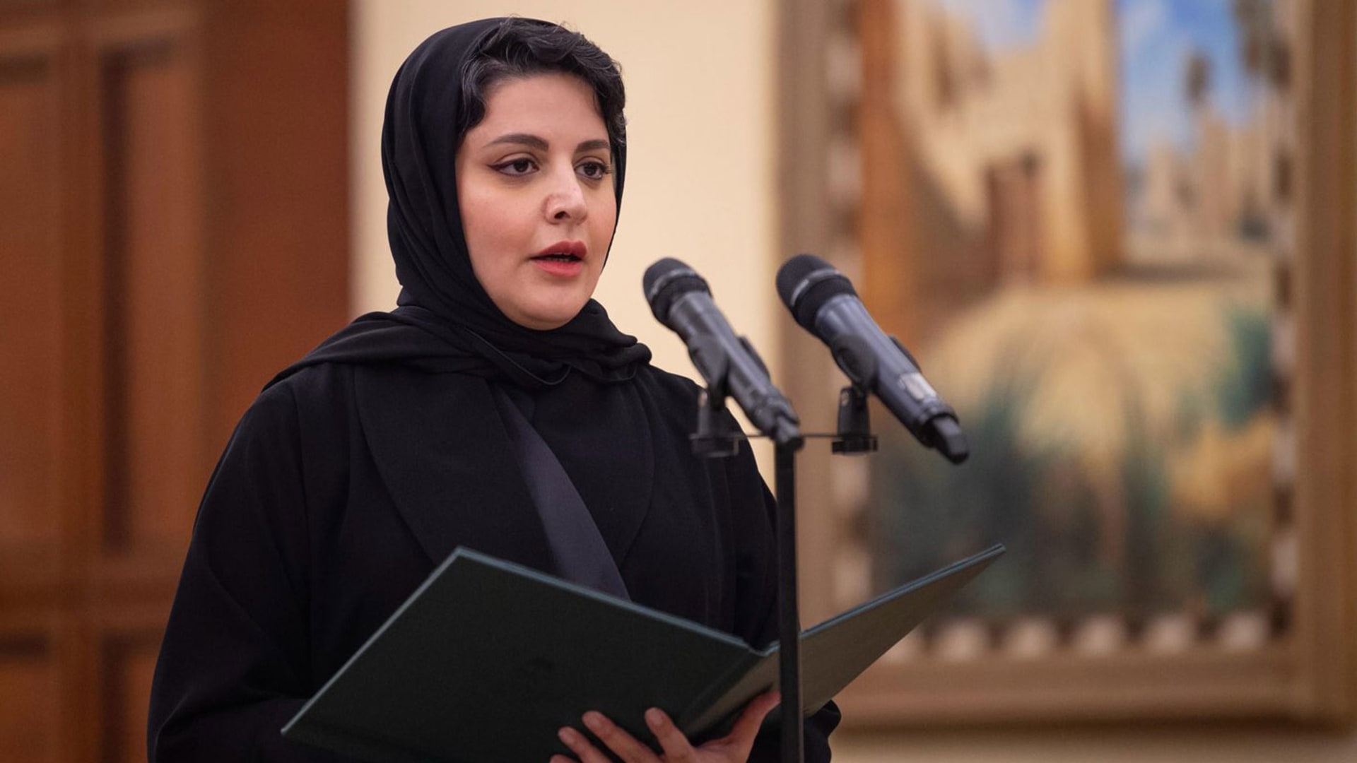 السعودية.. ماذا نعلم عن الأميرة هيفاء آل مقرن بعد تعيينها سفيرة المملكة بإسبانيا؟
