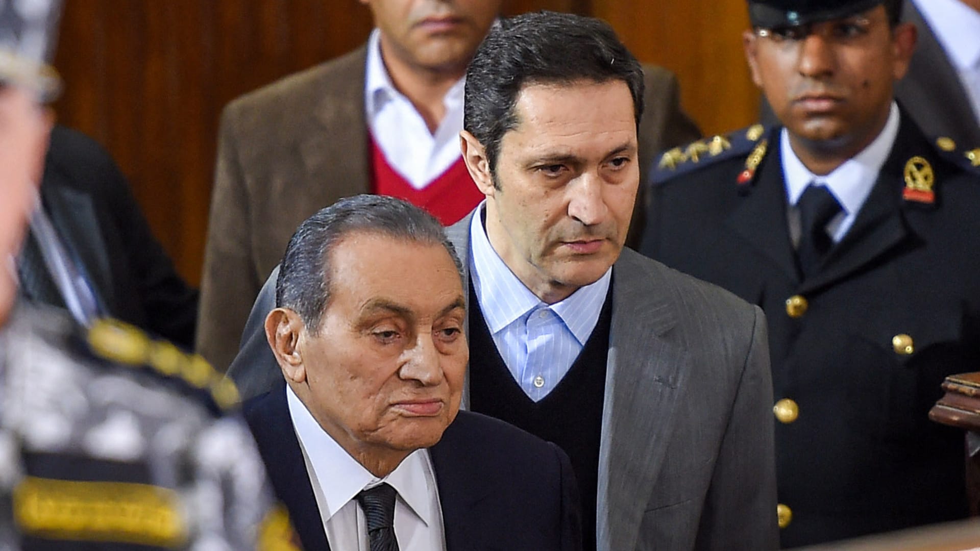 تعليق من علاء مبارك ورد من إعلامي إسرائيلي حول الدعوى أمام المحكمة الجنائية الدولية ضد إسرائيل تعليق من علاء مبارك ورد من إعلامي إسرائيلي حول الدعوى أمام المحكمة الجنائية الدولية ضد إسرائيل
