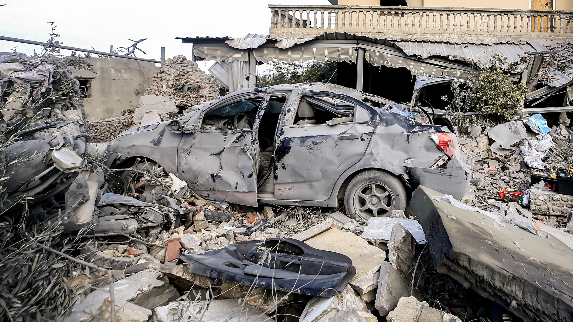 وزير خارجية لبنان: نحن "خائفون" من جرنا إلى حرب أقليمية أوسع.. ونتحاور مع حزب الله