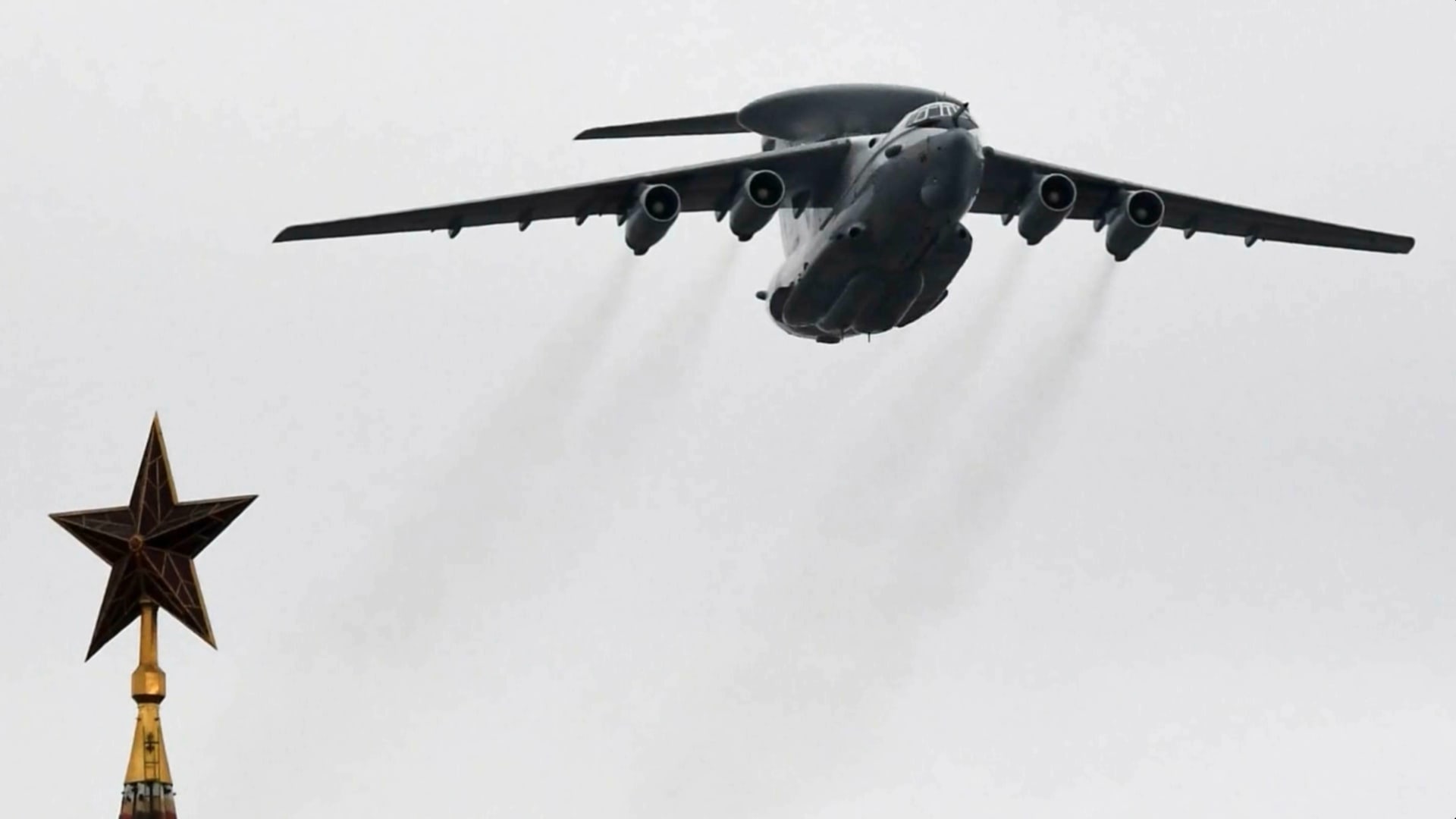 إحداهما طائرة إنذار مبكر.. أوكرانيا تستهدف طائرتين روسيتين فوق بحر آزوف 5 إحداهما طائرة إنذار مبكر.. أوكرانيا تستهدف طائرتين روسيتين فوق بحر آزوف