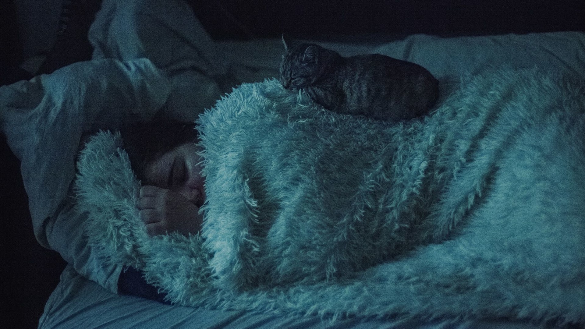 لماذا نشعر في رغبة بالنوم أكثر خلال فصل الشتاء؟